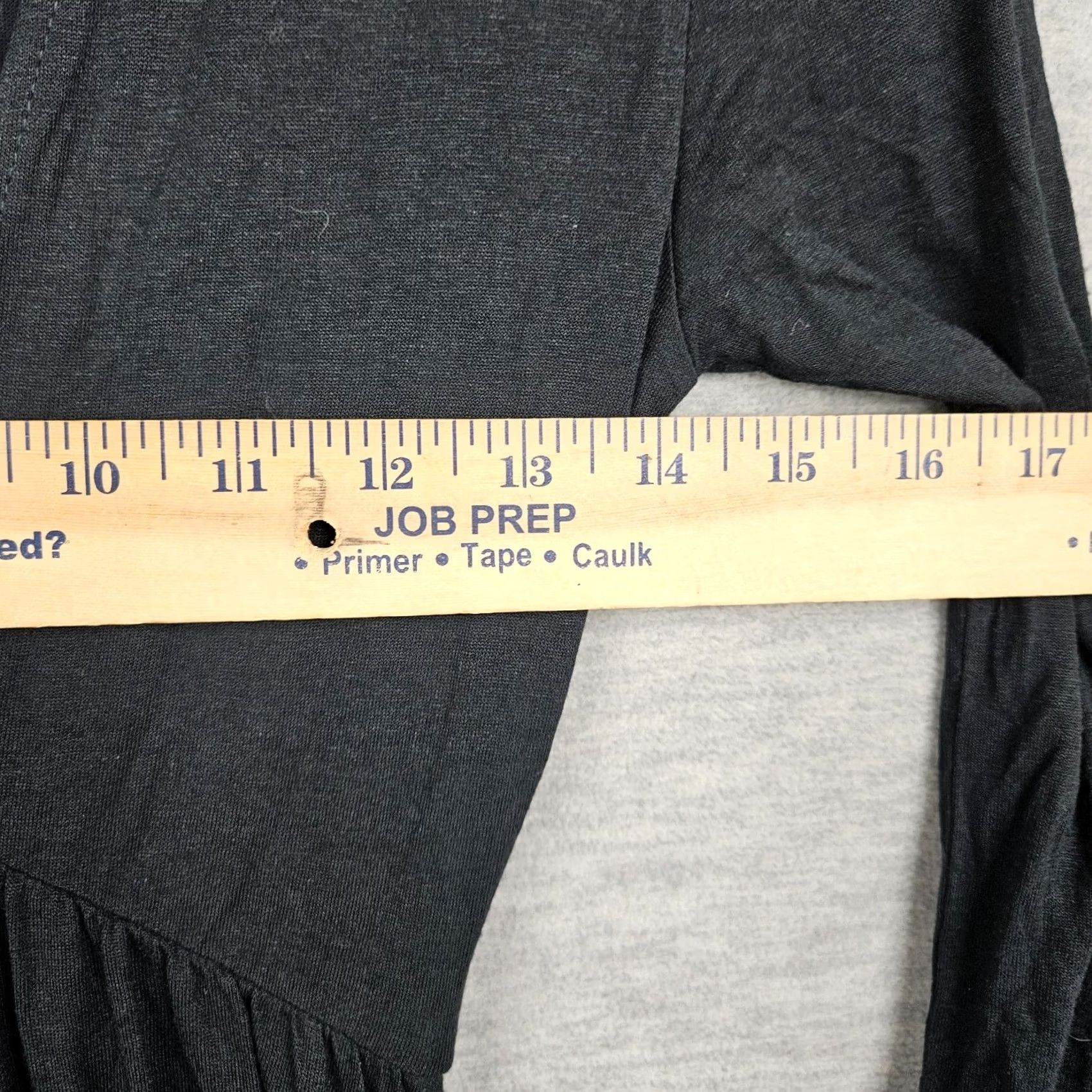 Urban Outfitters URBAN OUTFITTERS Women's Black Casual Dress V-Neck 3/4 Sleeve Size XS NEW Size XS / US 0-2 / IT 36-38 - 4 Thumbnail