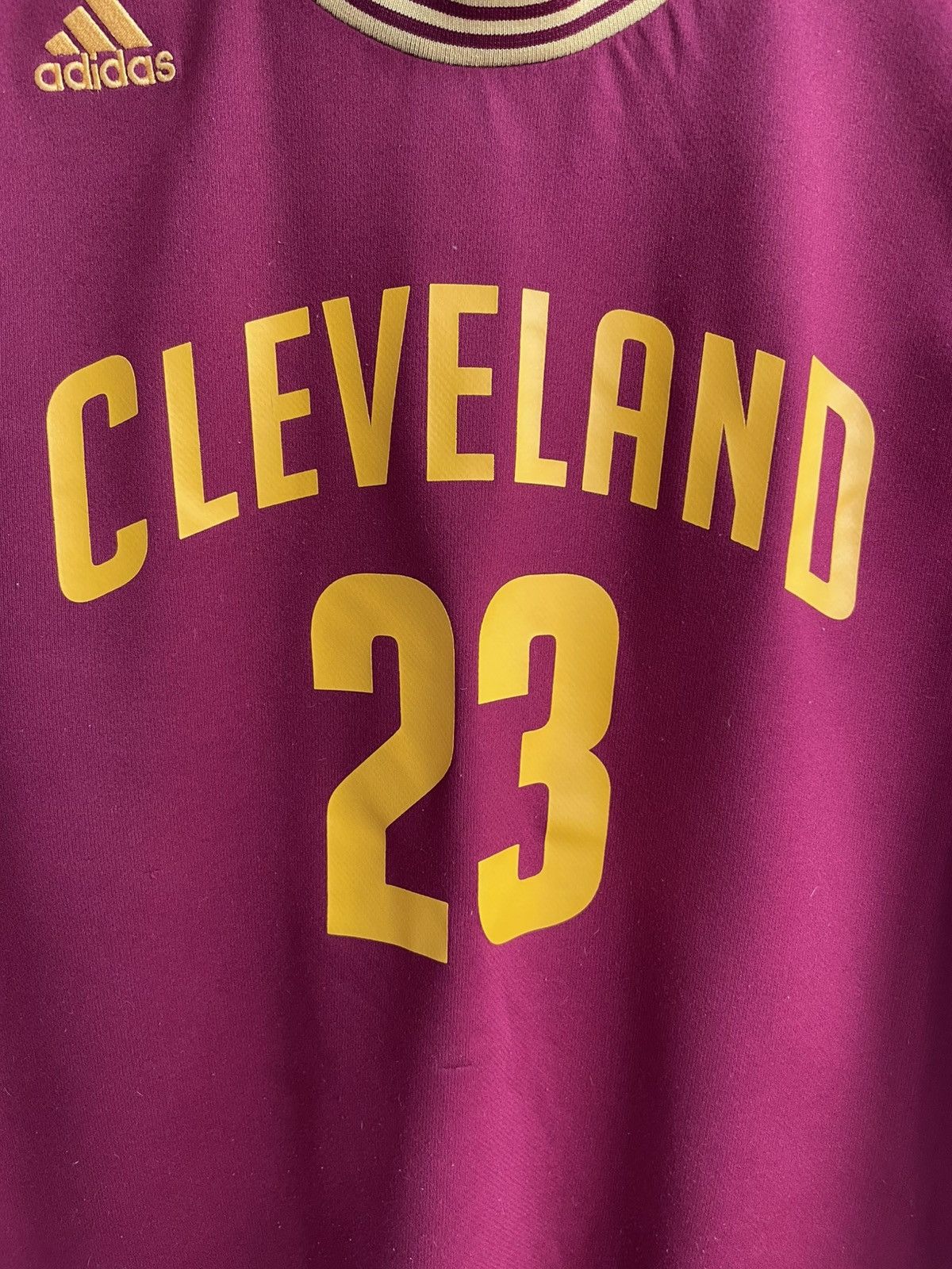 NBA Cleveland Cavaliers Lebron James #23 Jersey Shirt NBA Tee Size US M / EU 48-50 / 2 - 4 Thumbnail