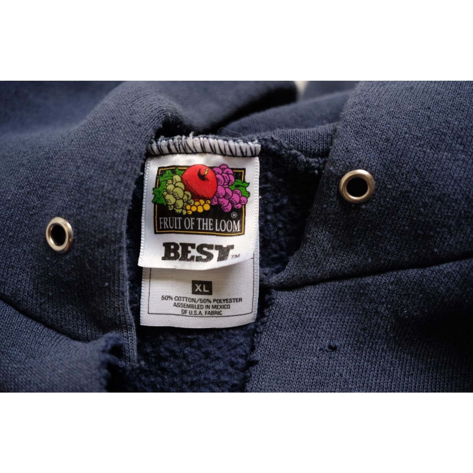 Fruit Of The Loom VINTAGE Fruit of the Loom NYC BLUE DISTRESSED Hoodie Sweatshirt XL Pullover Hooded Mens 90s City Size US XL / EU 56 / 4 - 6 Thumbnail