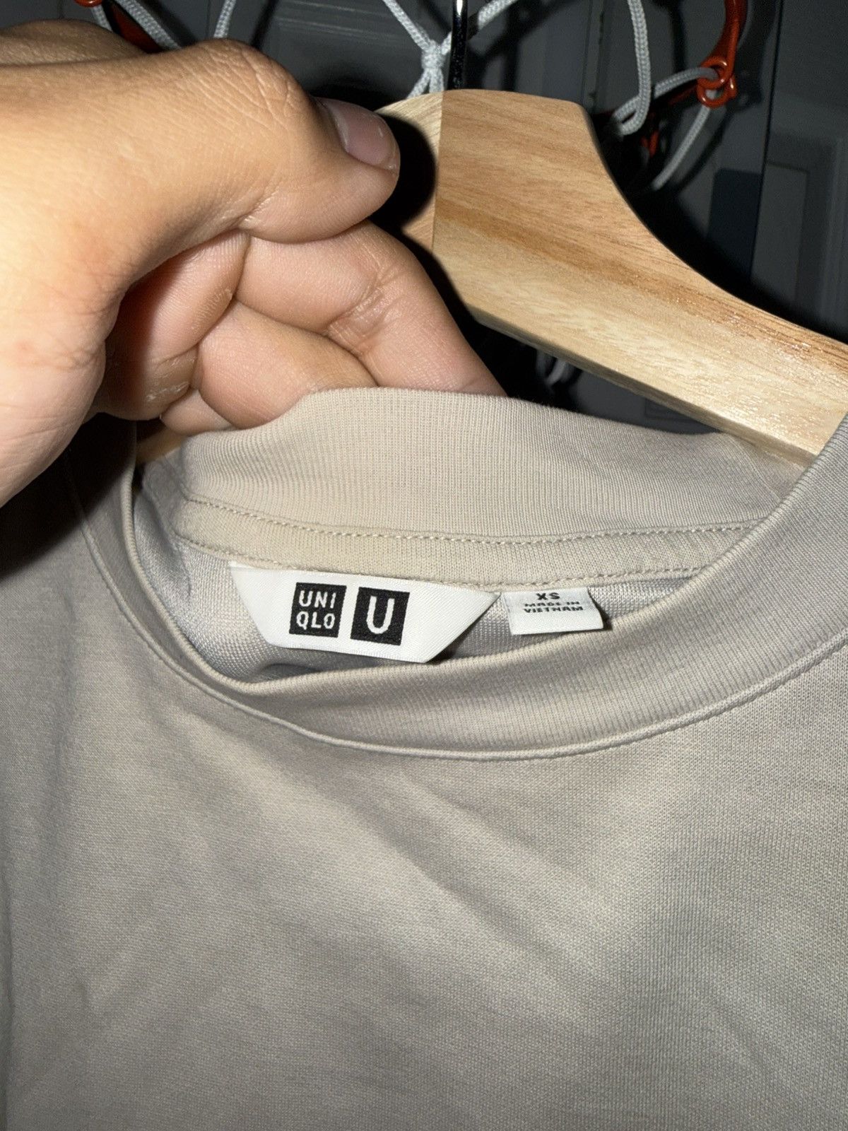 Uniqlo Tan Uniqlo Airism Shirt Size US XS / EU 42 / 0 - 2 Thumbnail