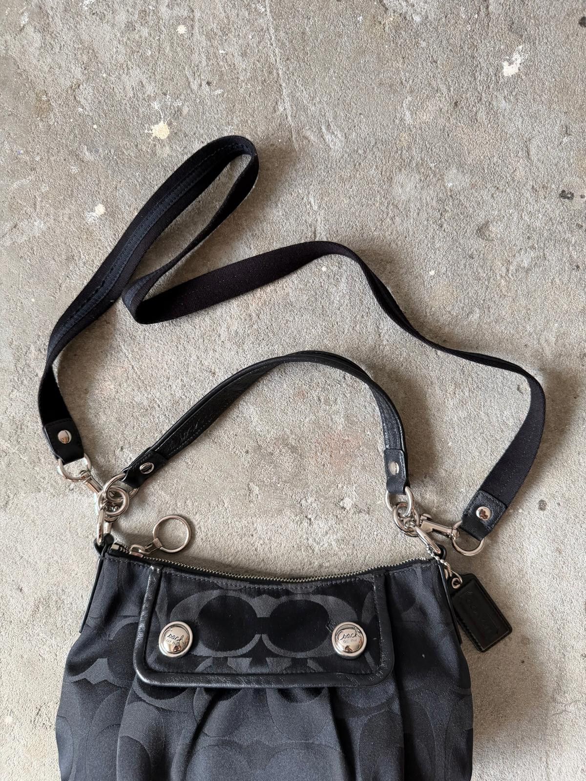Coach Coach 2Way Poppy Shoulder Bag Black Size ONE SIZE - 4 Thumbnail