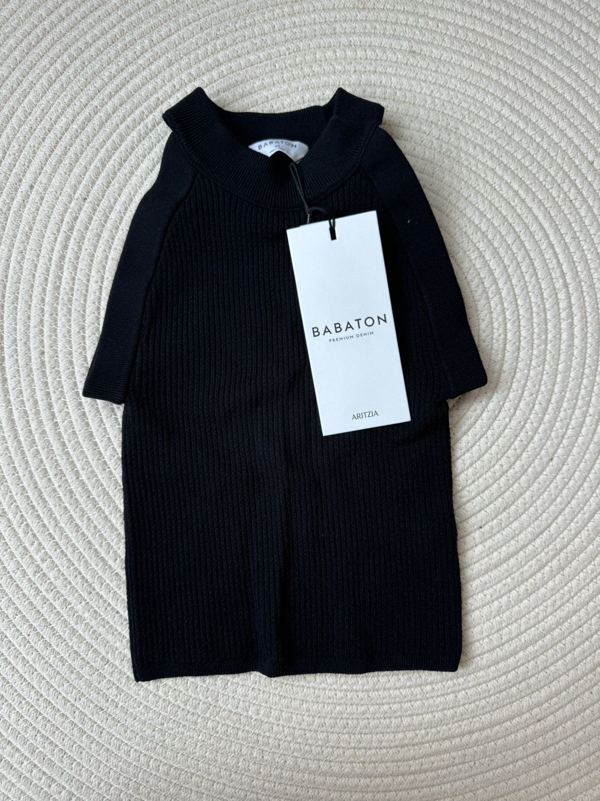 Aritzia Aritzia Babaton sculpt knit crochet tank top size XS Size XS / US 0-2 / IT 36-38 - 2 Thumbnail