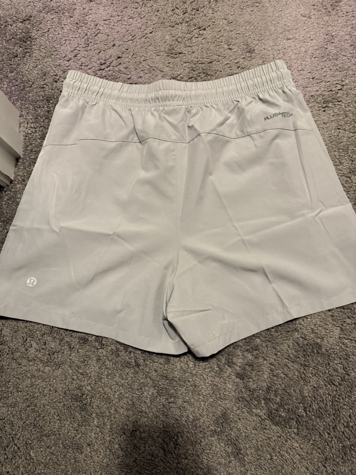 Lululemon Lululemon shorts Size US 34 / EU 50 - 2 Thumbnail