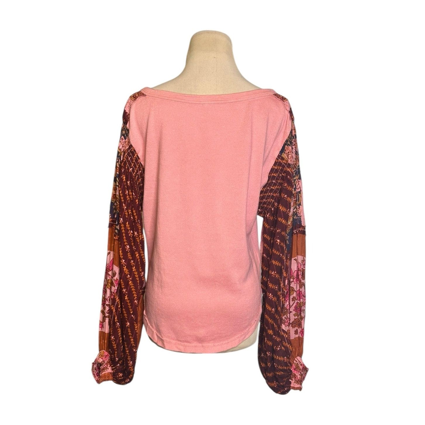 Free People Free People Light Magic Balloon Sleeves Henley top size XS Size XS / US 0-2 / IT 36-38 - 2 Thumbnail