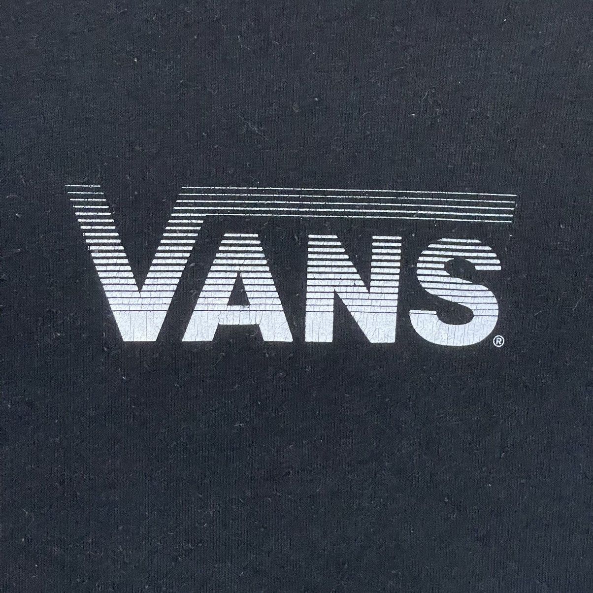 Vans 💥RIOT🔥🔥Vans Centre Logo Pullover Hoodie Size US M / EU 48-50 / 2 - 5 Thumbnail