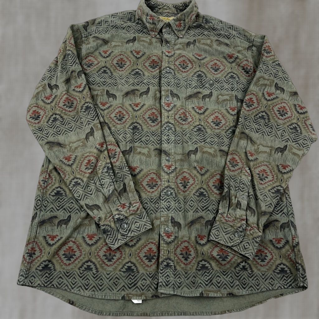 Vintage VINTAGE Cabela's Shirt Men XL Green Button Up Chamois Cloth Southwestern Wolf Size US XL / EU 56 / 4 - 1 Thumbnail