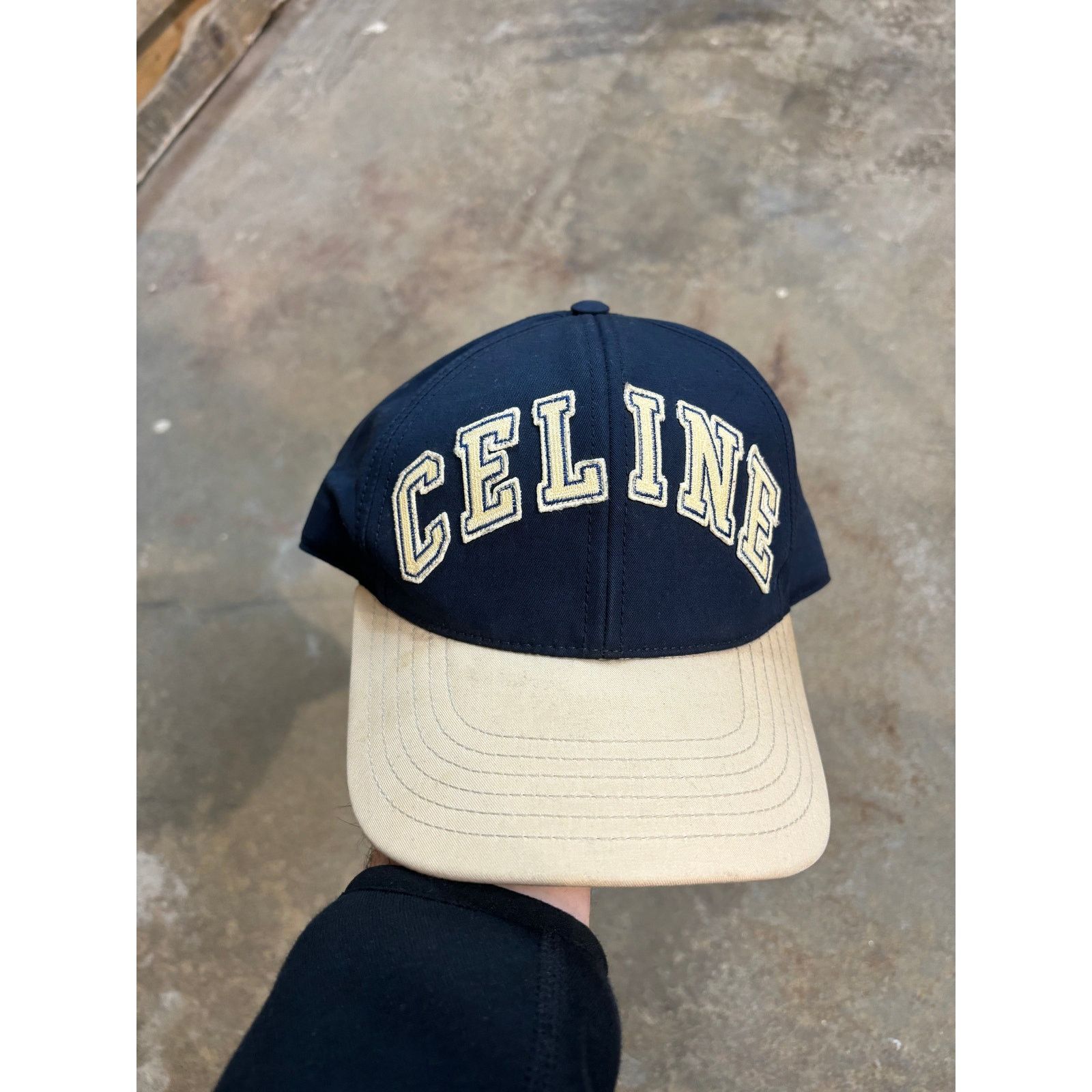 Celine Celine Navy Cream Cap Used OS Size ONE SIZE - 1 Thumbnail