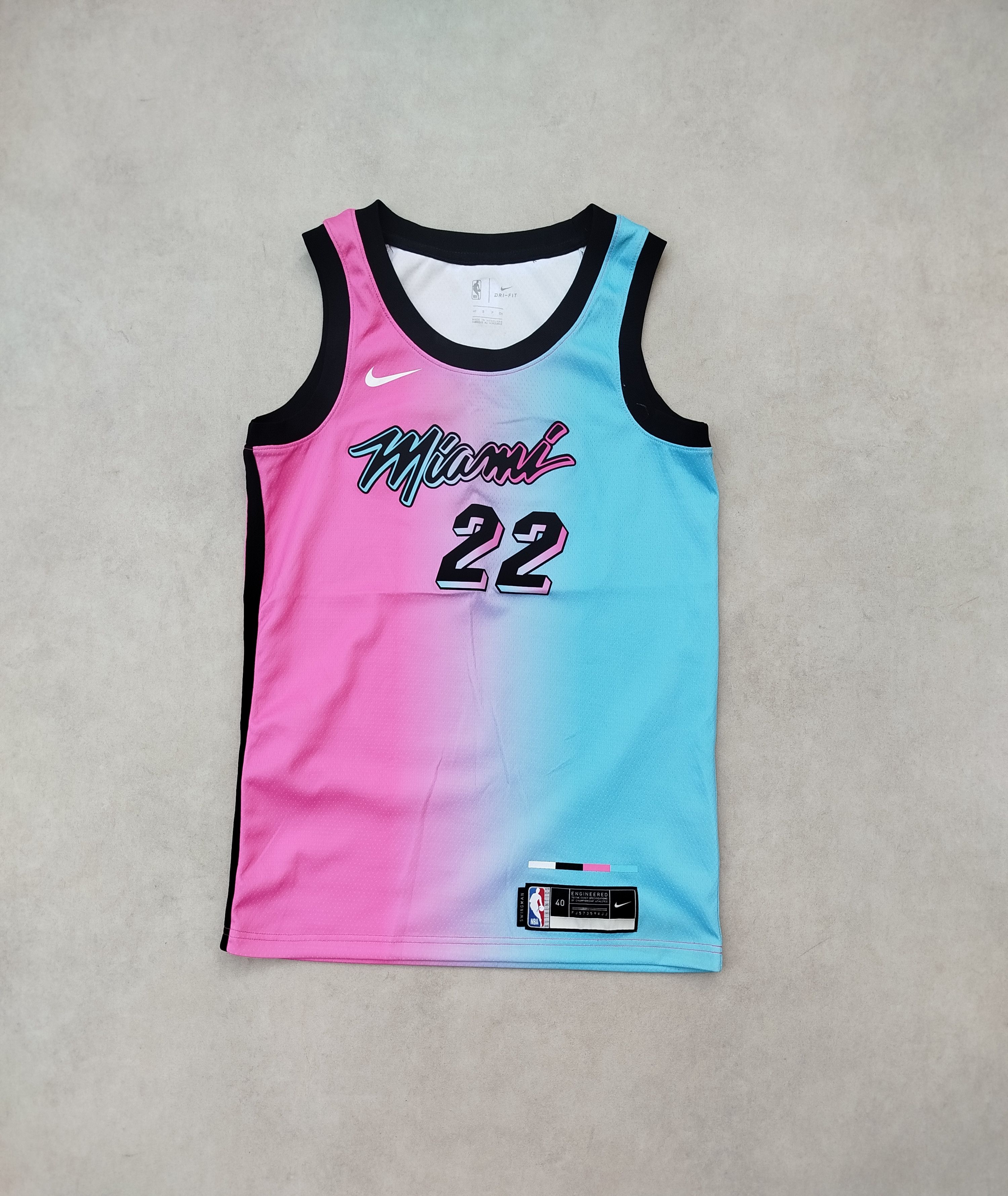 Nike Jimmy butler Miami heat Nike NBA jersey Size US S / EU 44-46 / 1 - 1 Thumbnail