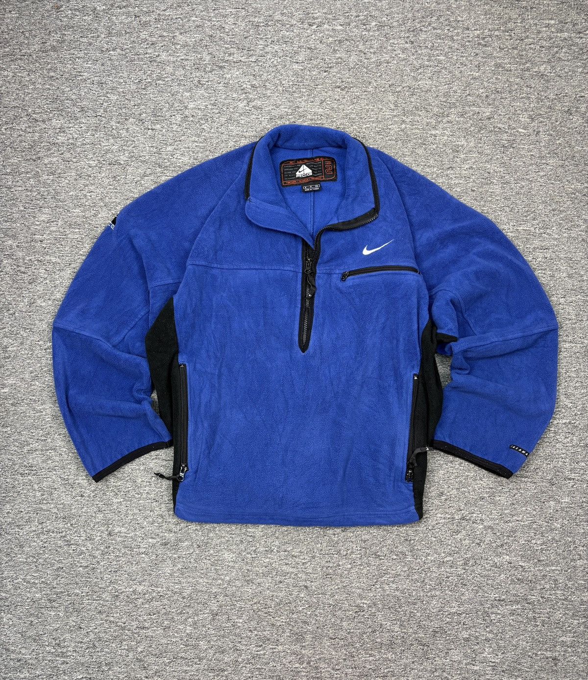 Nike ACG Nike ACG Vintage Y2K Half Zipper Fleece Sweatshirt Therma Size US L / EU 52-54 / 3 - 2 Thumbnail