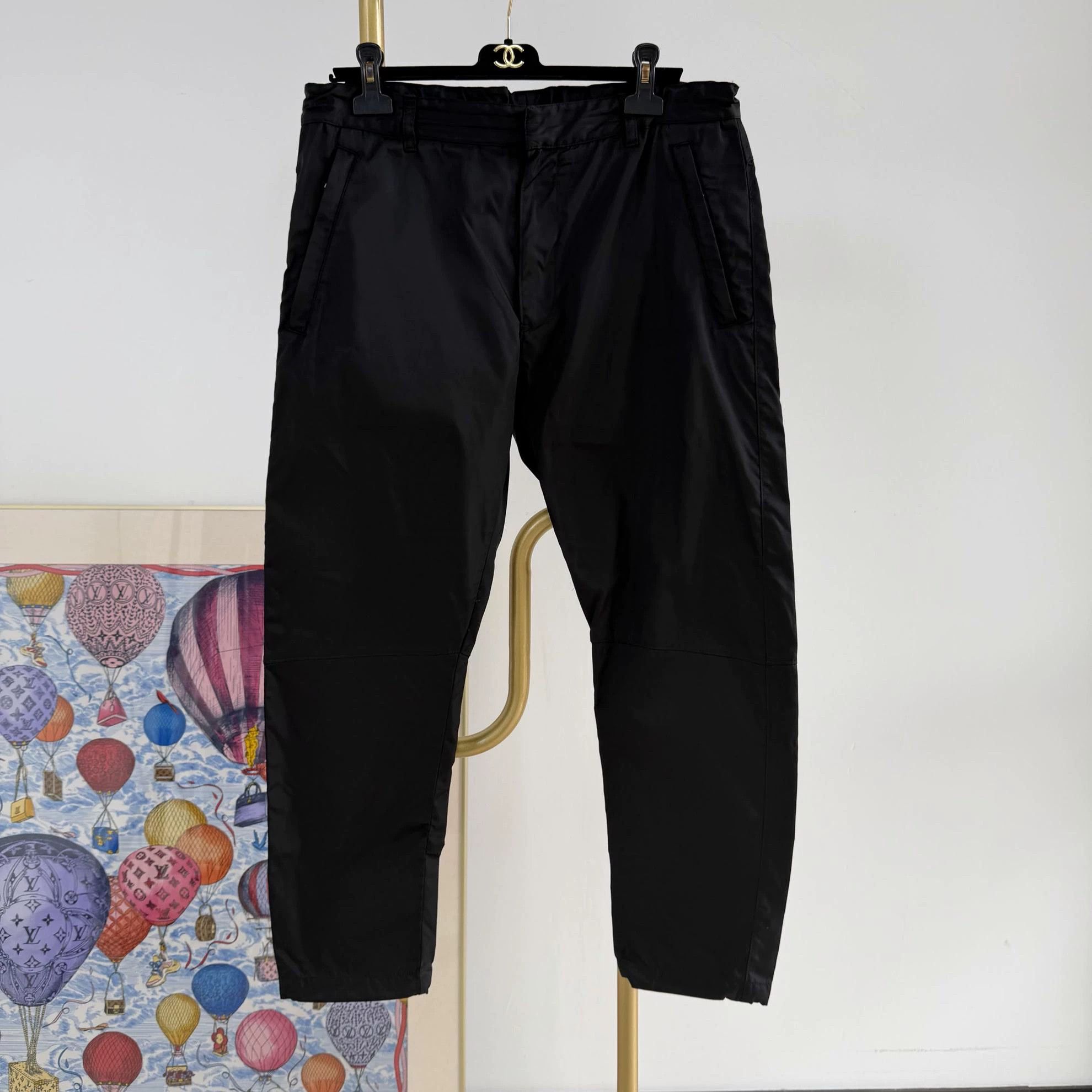 Prada Prada Black Triangle Logo Casual Pants Size 50 5471 Size US 34 / EU 50 - 1 Thumbnail