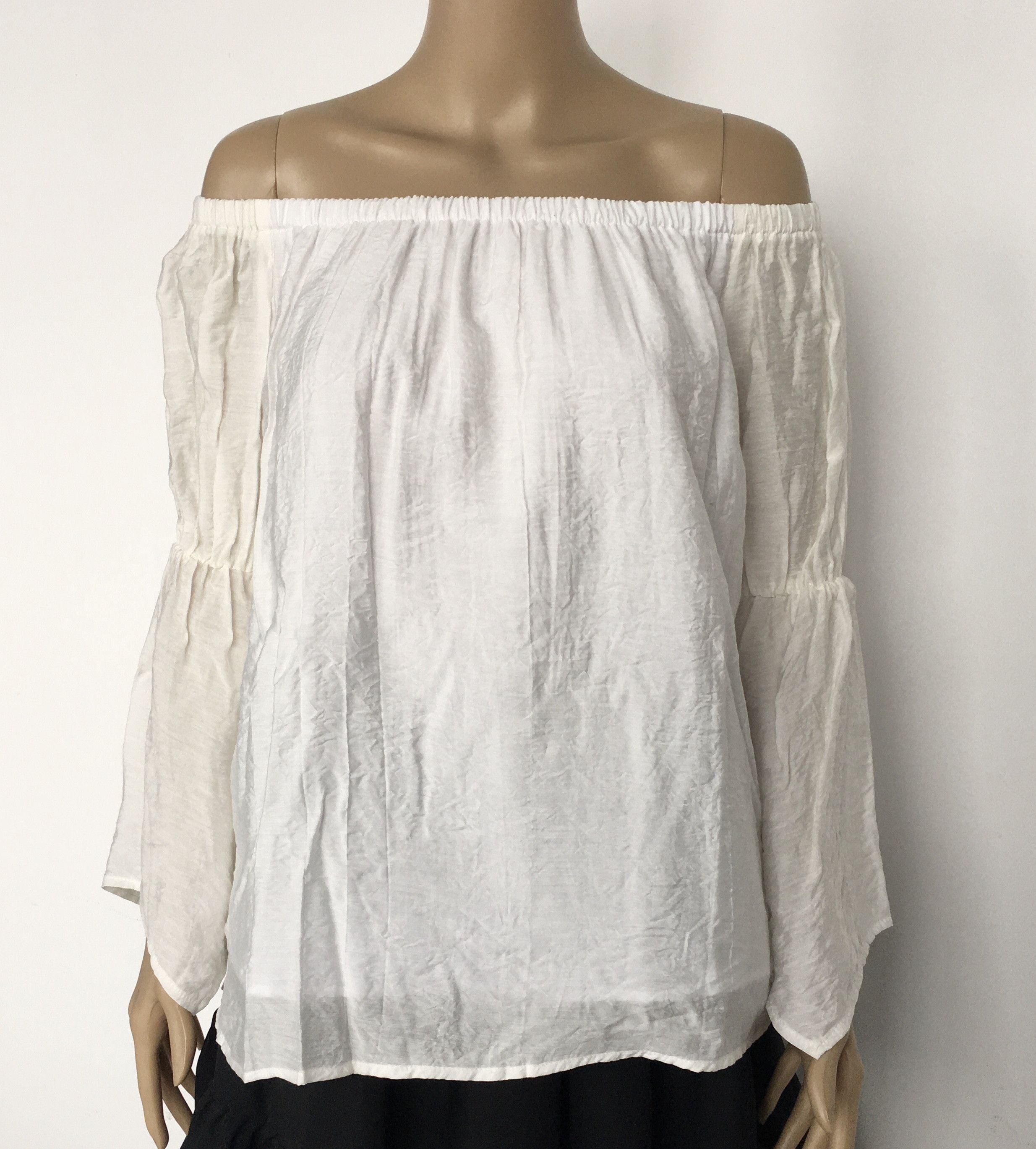Other Off Shoulder Bell Flare Long Sleeve Tops Size M / US 6-8 / IT 42-44 - 2 Thumbnail