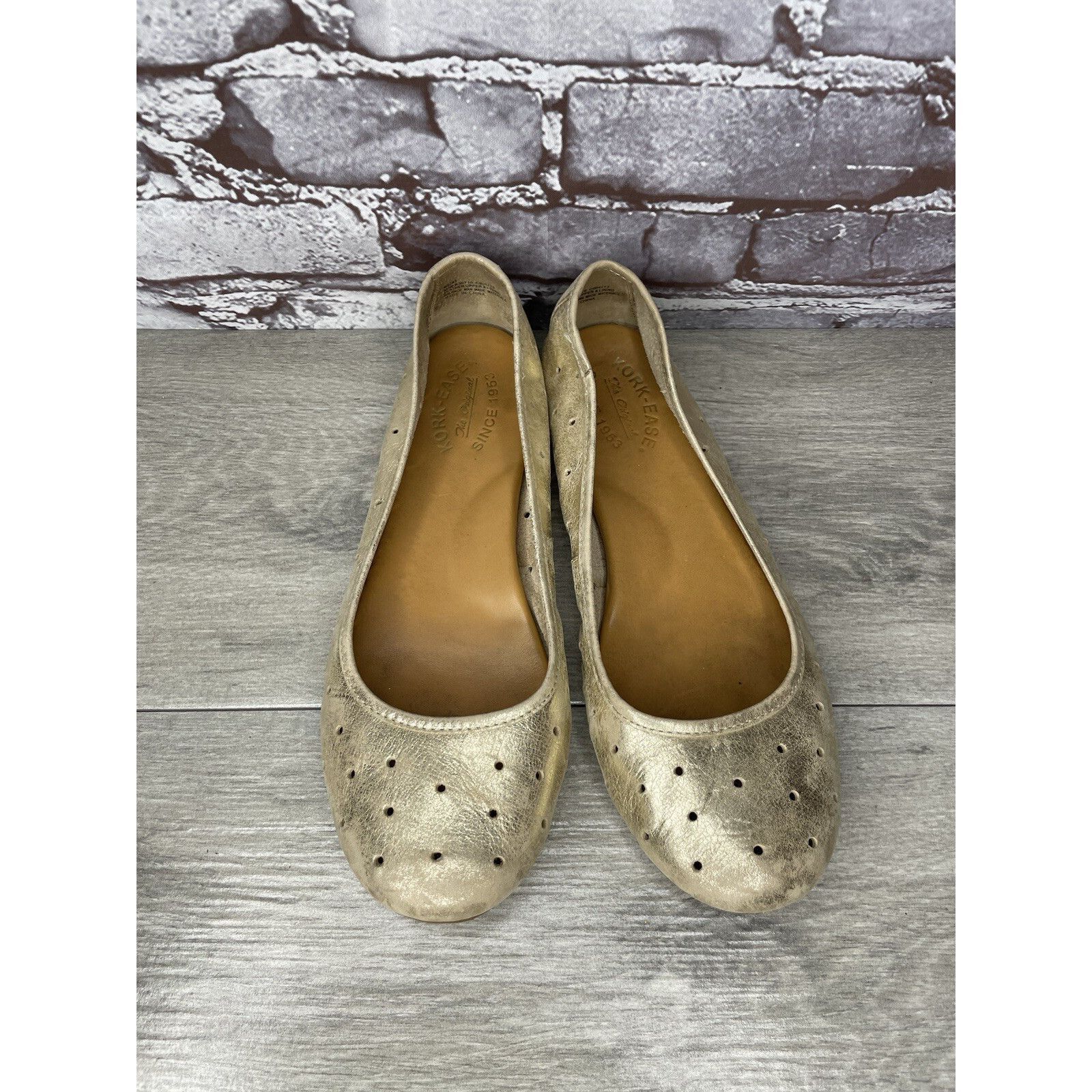 AFFXWRKS Kork Ease Metallic Gold Leather Perforated Ballet Flats Shoe Size US 11 / IT 41 - 10 Thumbnail