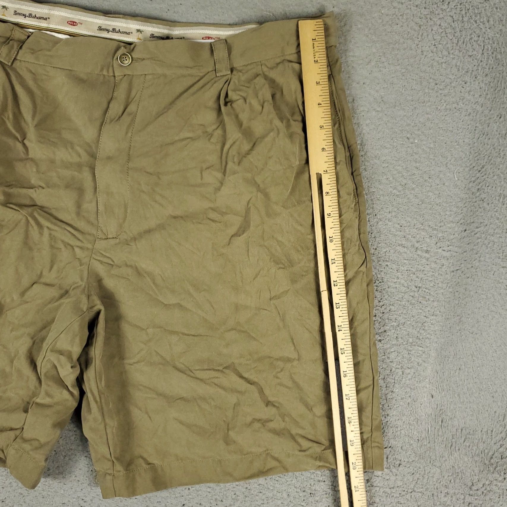 Tommy Bahama Tommy Bahama Shorts Mens Size 40 Beige Silk Pleated Slash Pockets Chino Size US 40 / EU 56 - 5 Thumbnail