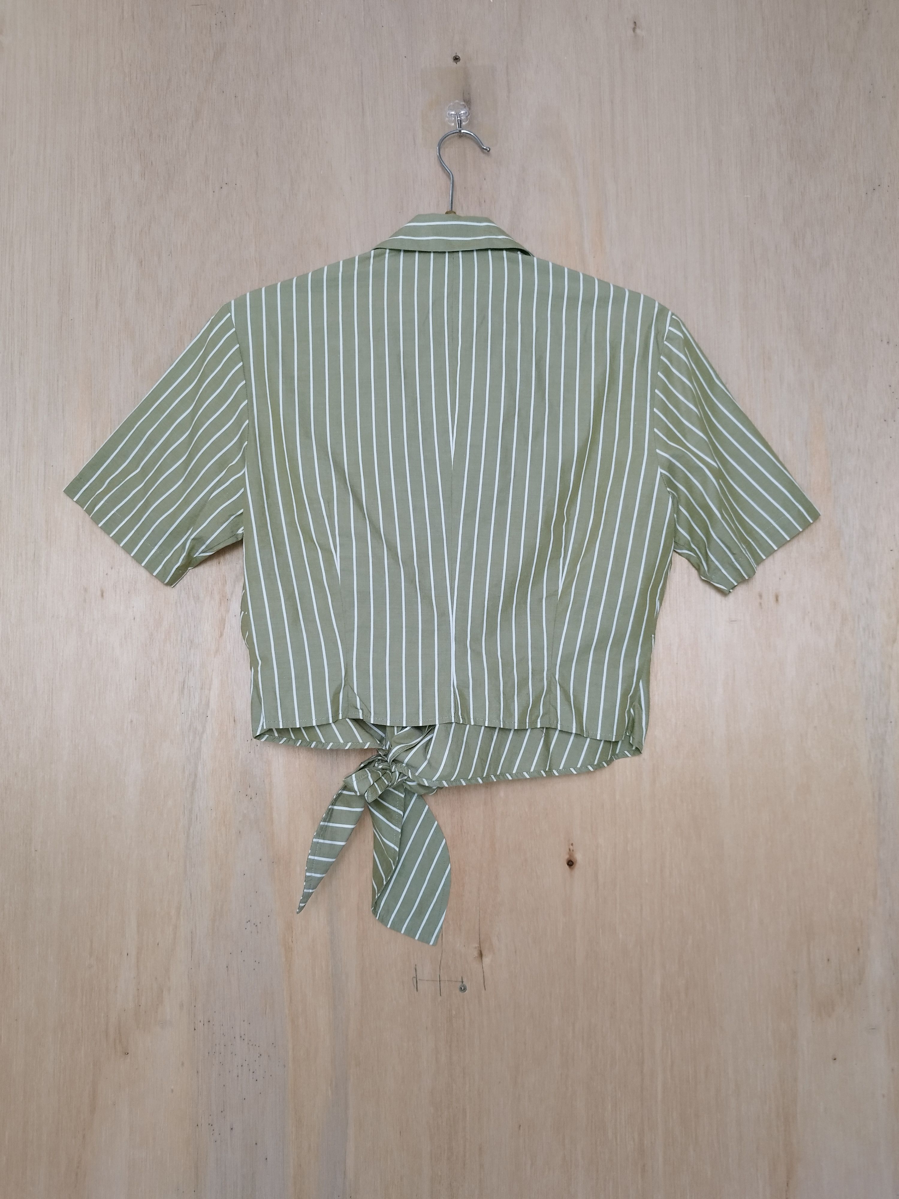 Designer × Norma Kamali × Vintage VINTAGE NORMA KAMALI GREEN STRIPE FRONT TIE BLOUSE Size S / US 4 / IT 40 - 3 Thumbnail