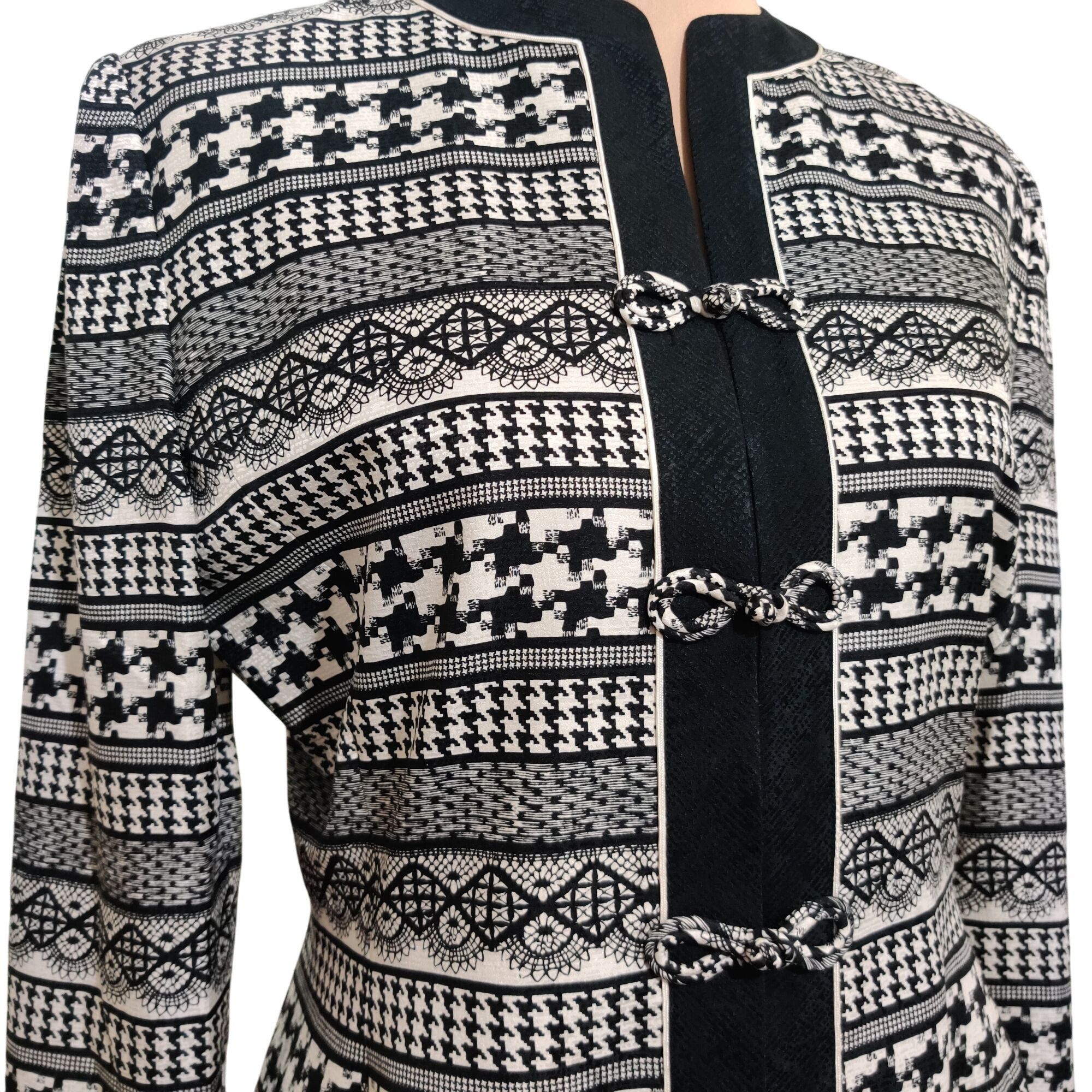 Adrianna Papell Adrianna Papell Womens Jacket Silk Geometric Chinese Knot Bl Size M / US 6-8 / IT 42-44 - 2 Thumbnail