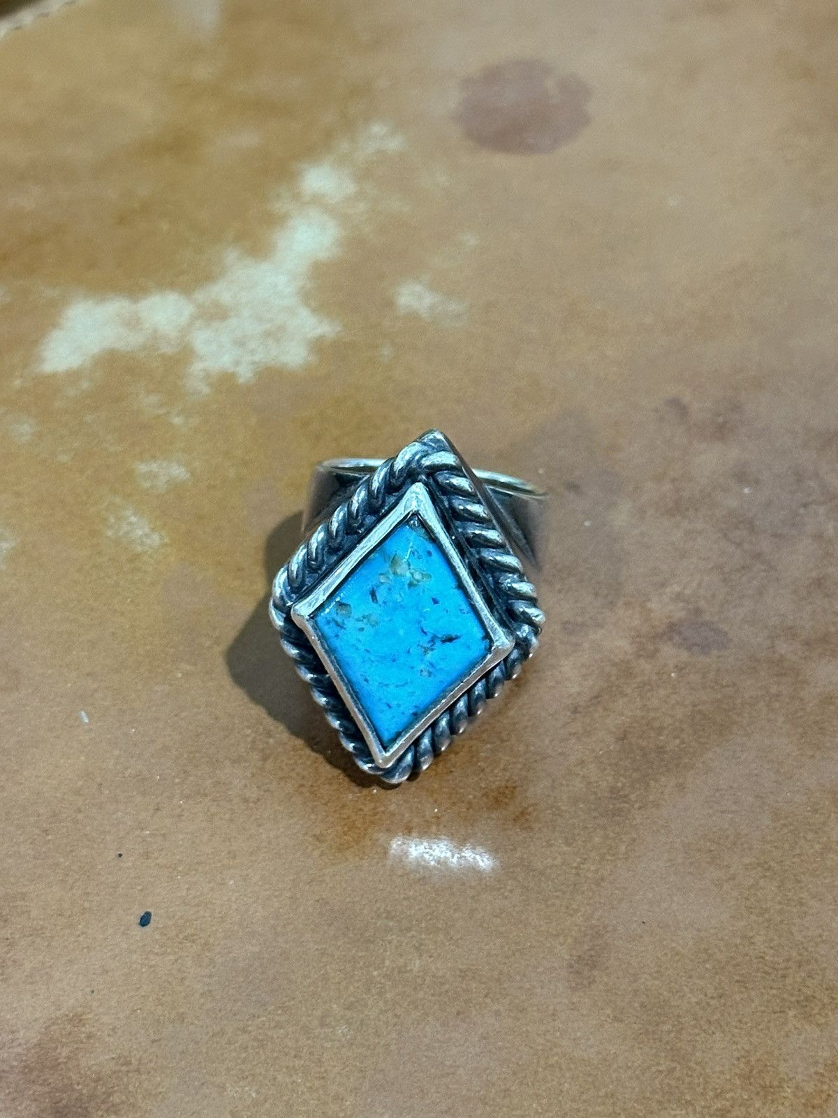 Larry Smith Larry Smith Lozenge Turquoise Ring Size ONE SIZE - 2 Thumbnail