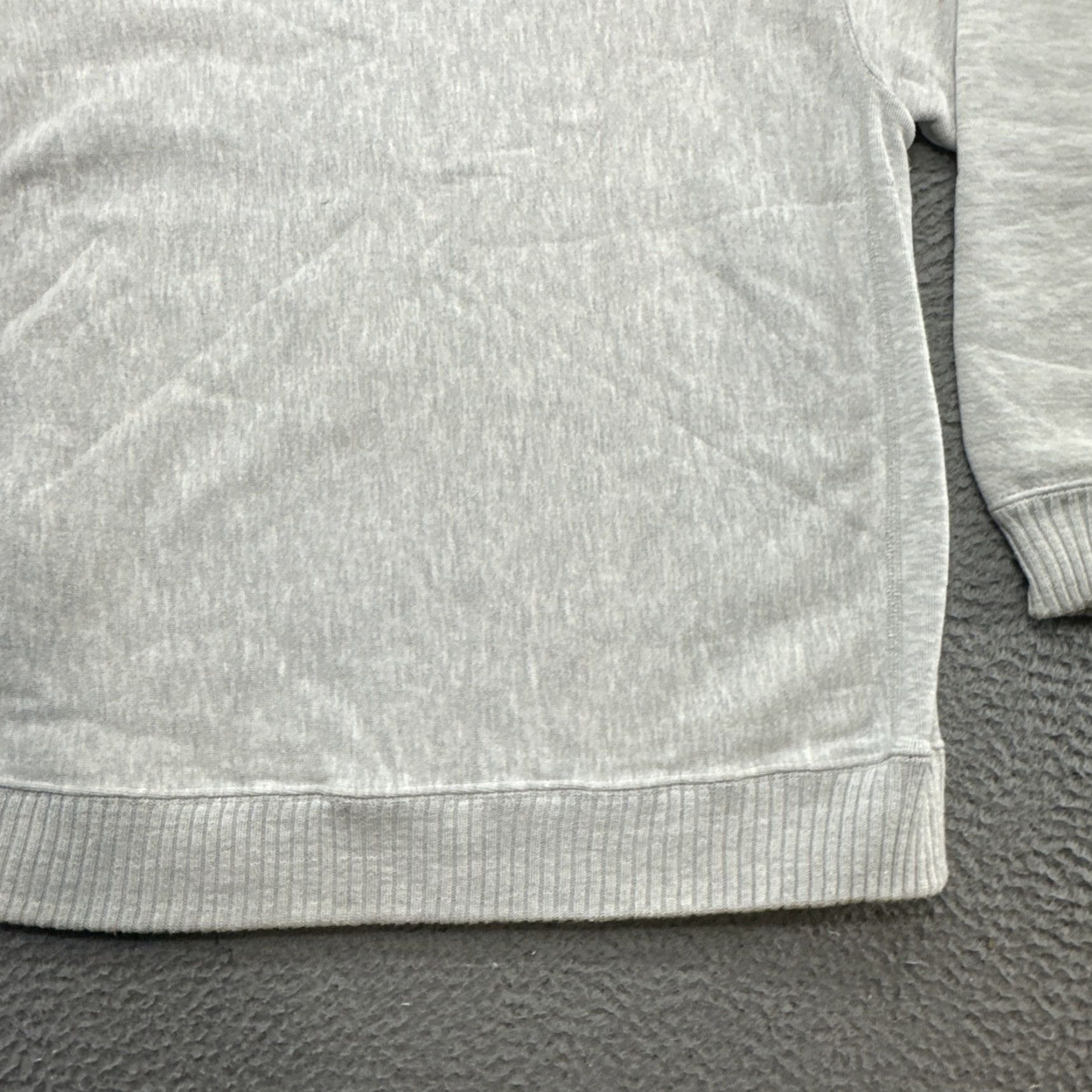 LeSportsac VINTAGE Lee Sports Sweatshirt XL Gray - Prowler, USA Made, Pullover, Men's Heavy Cotton Blend, Car, Sports Size US XL / EU 56 / 4 - 6 Thumbnail