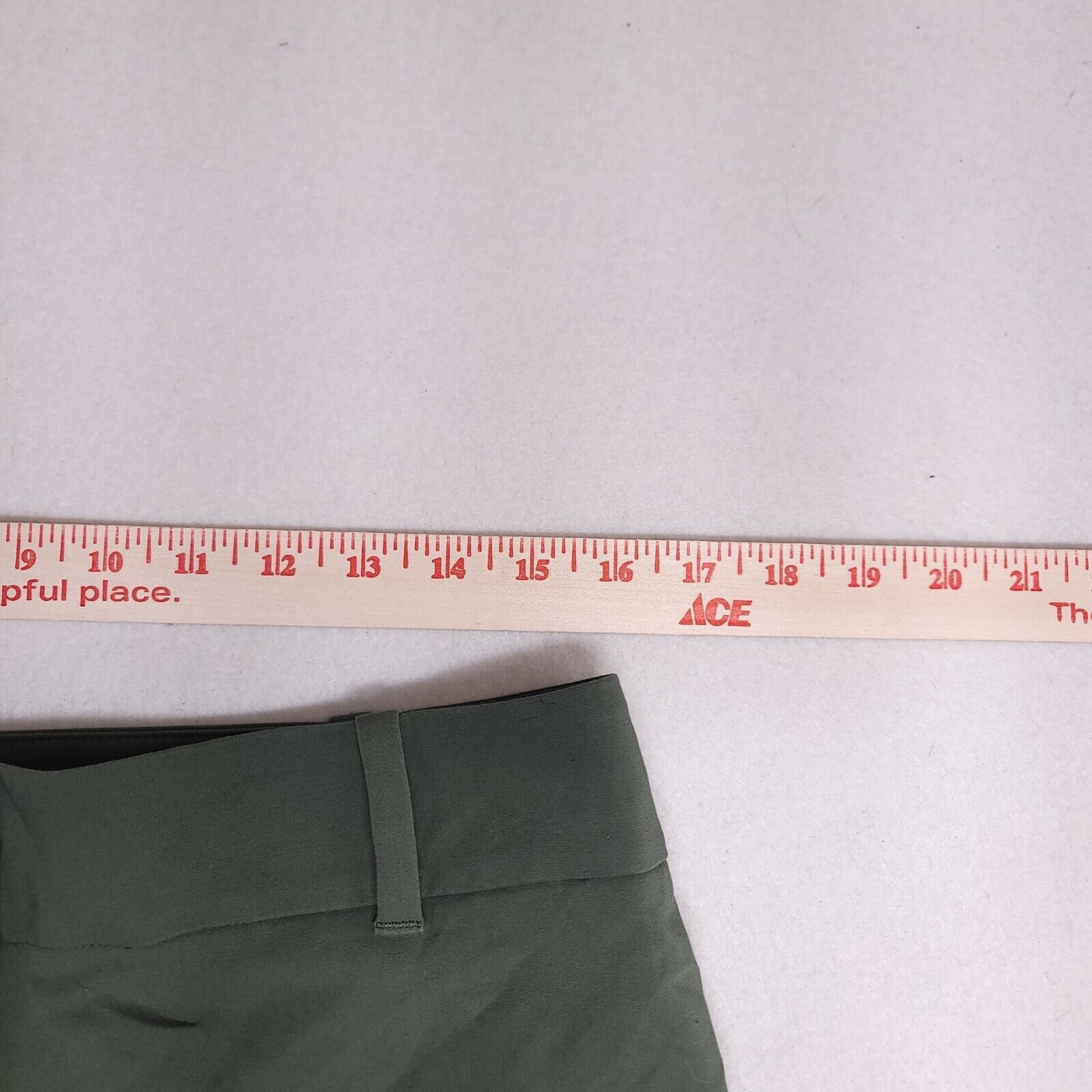White House Black Market White House Black Market Chino Pants Womens Size 10 Green Size 32" / US 10 / IT 46 - 9 Thumbnail