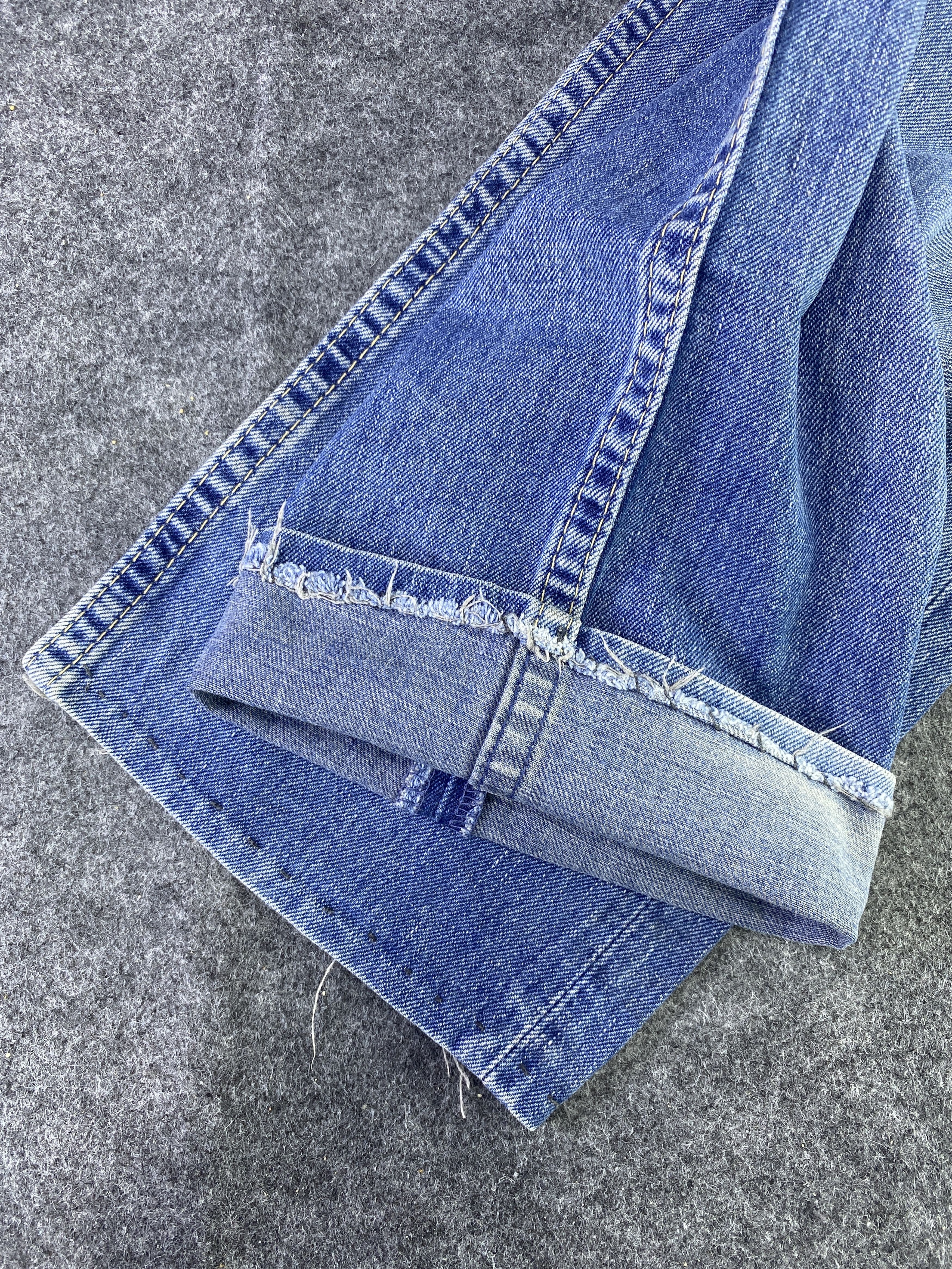 Levi's Vintage Levi's 901 Jeans Distress Blue Wash - J917 Size US 34 / EU 50 - 12 Thumbnail