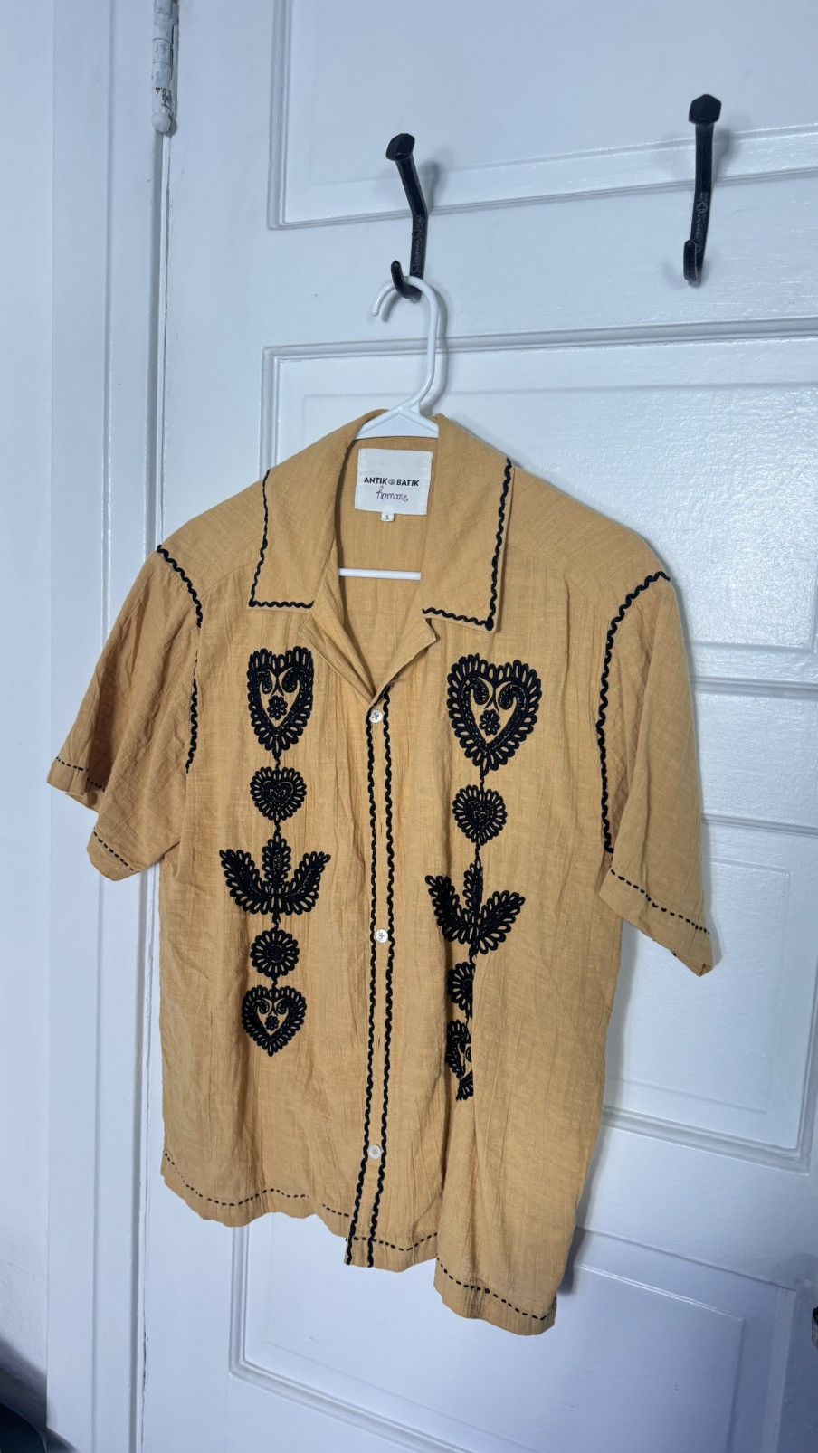 Other Antik Batik cuban embroidered shirt Size US S / EU 44-46 / 1 - 4 Thumbnail