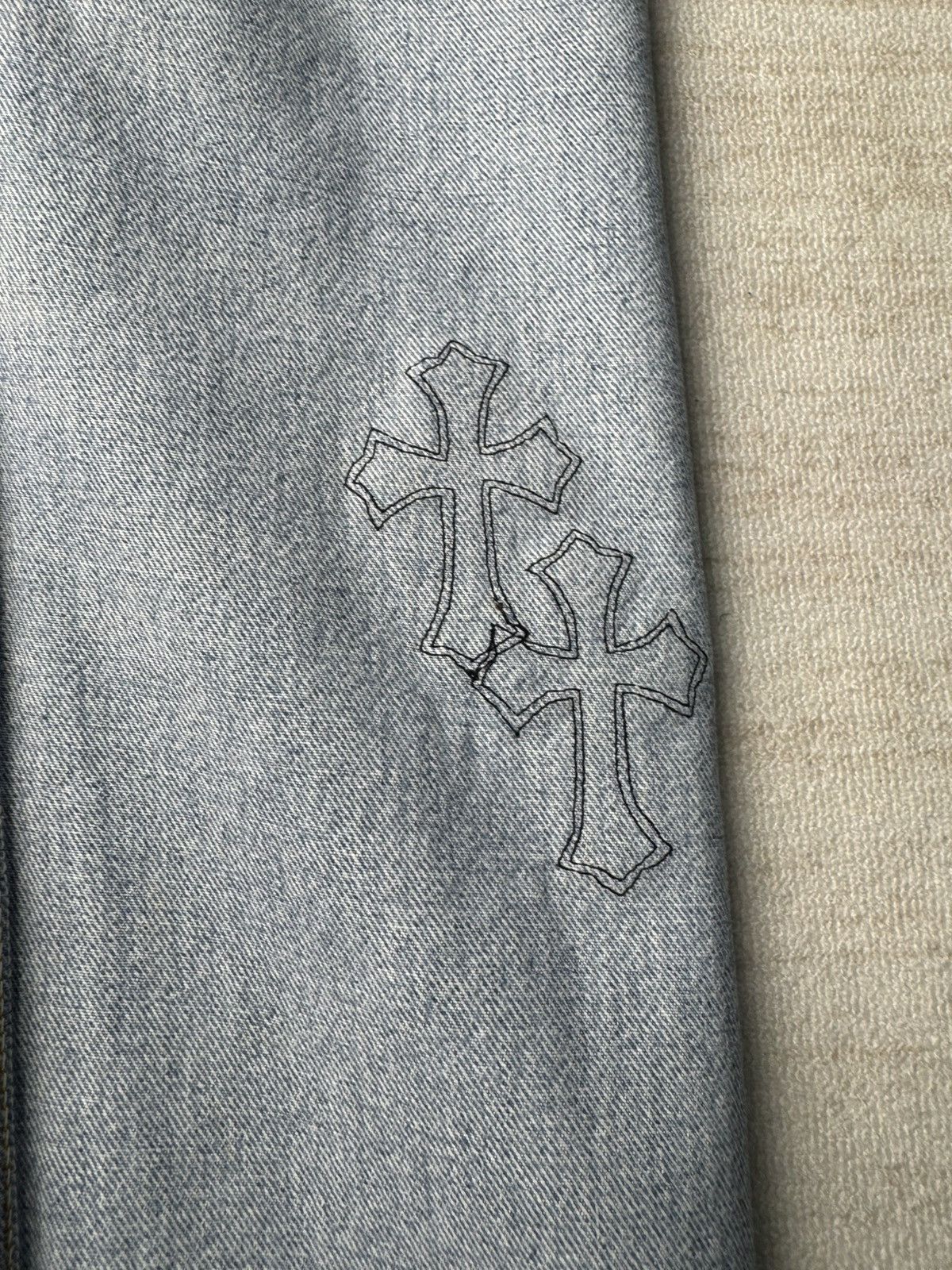 Chrome Hearts × Gallery Dept. OG chrome hearts 5001 jean 31 Size US 31 - 19 Thumbnail