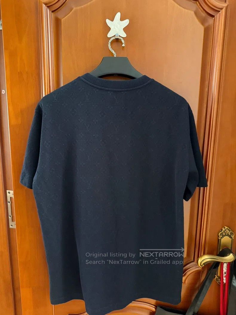 Louis Vuitton Louis Vuitton Black full logo pocket short sleeve Size US XL / EU 56 / 4 - 2 Thumbnail