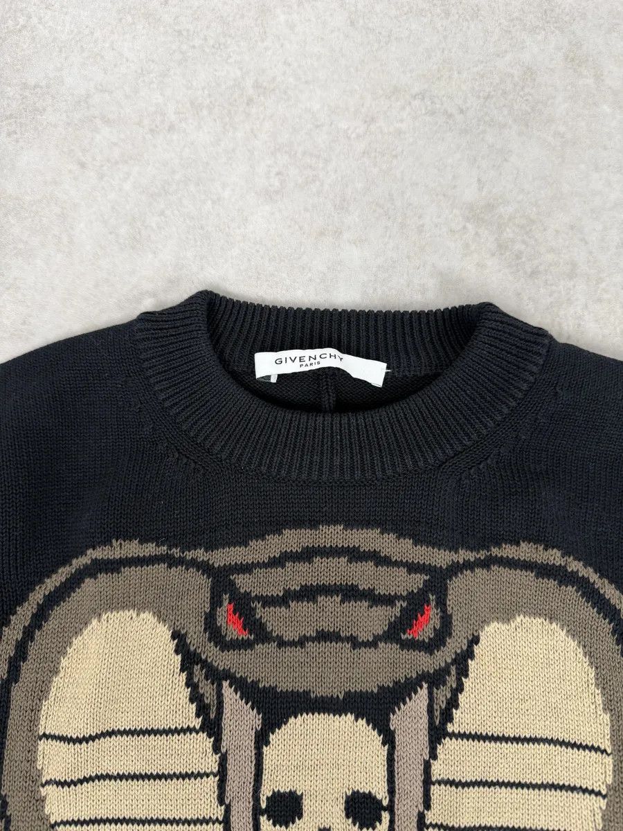 Givenchy SS2017 Givenchy Black Cobra Snake Sweater by Riccardo Tisci Size US S / EU 44-46 / 1 - 10 Thumbnail