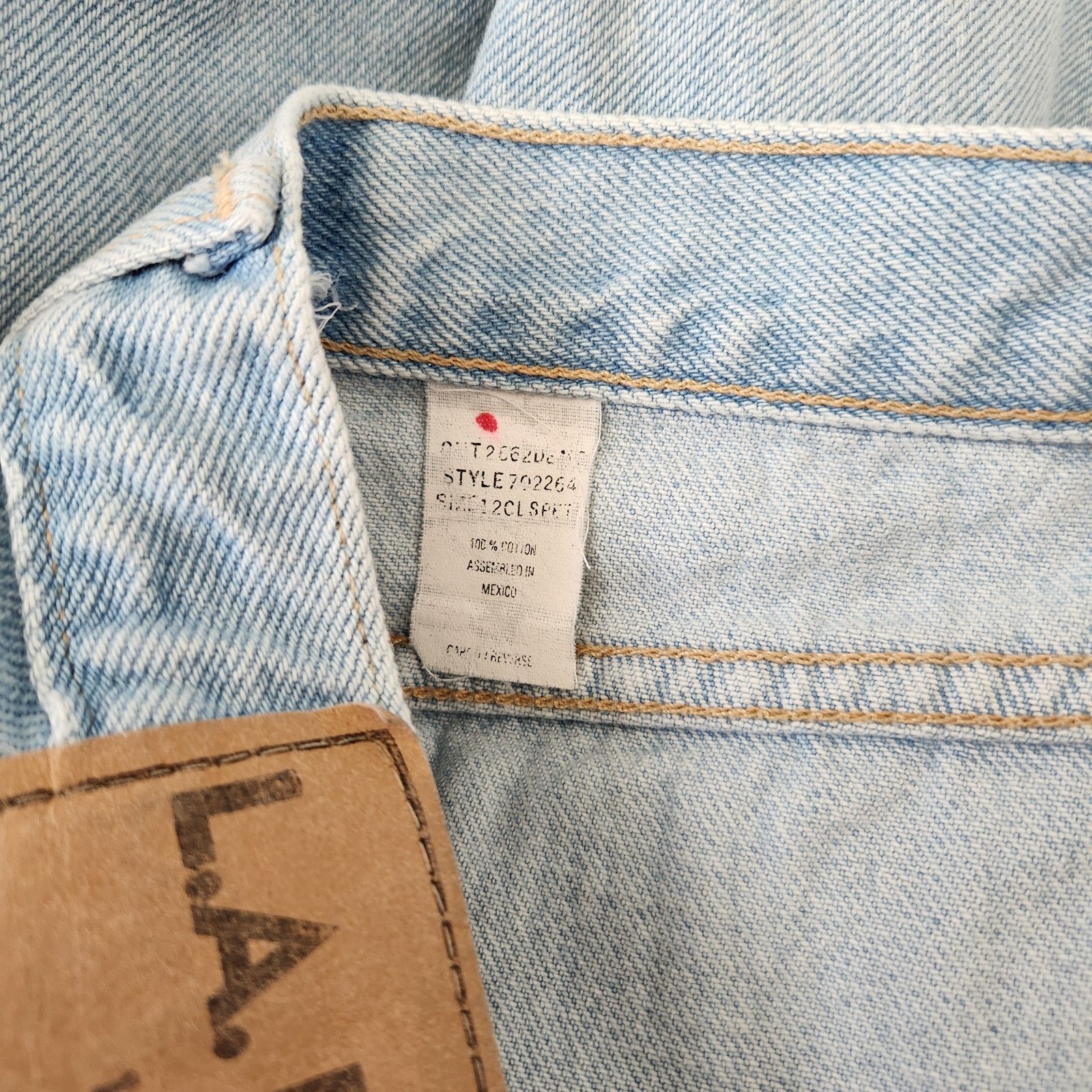 Vintage Vintage 90s LA Blues Light Wash High Waisted Jeans 6 Size 28" / US 6 / IT 42 - 7 Thumbnail