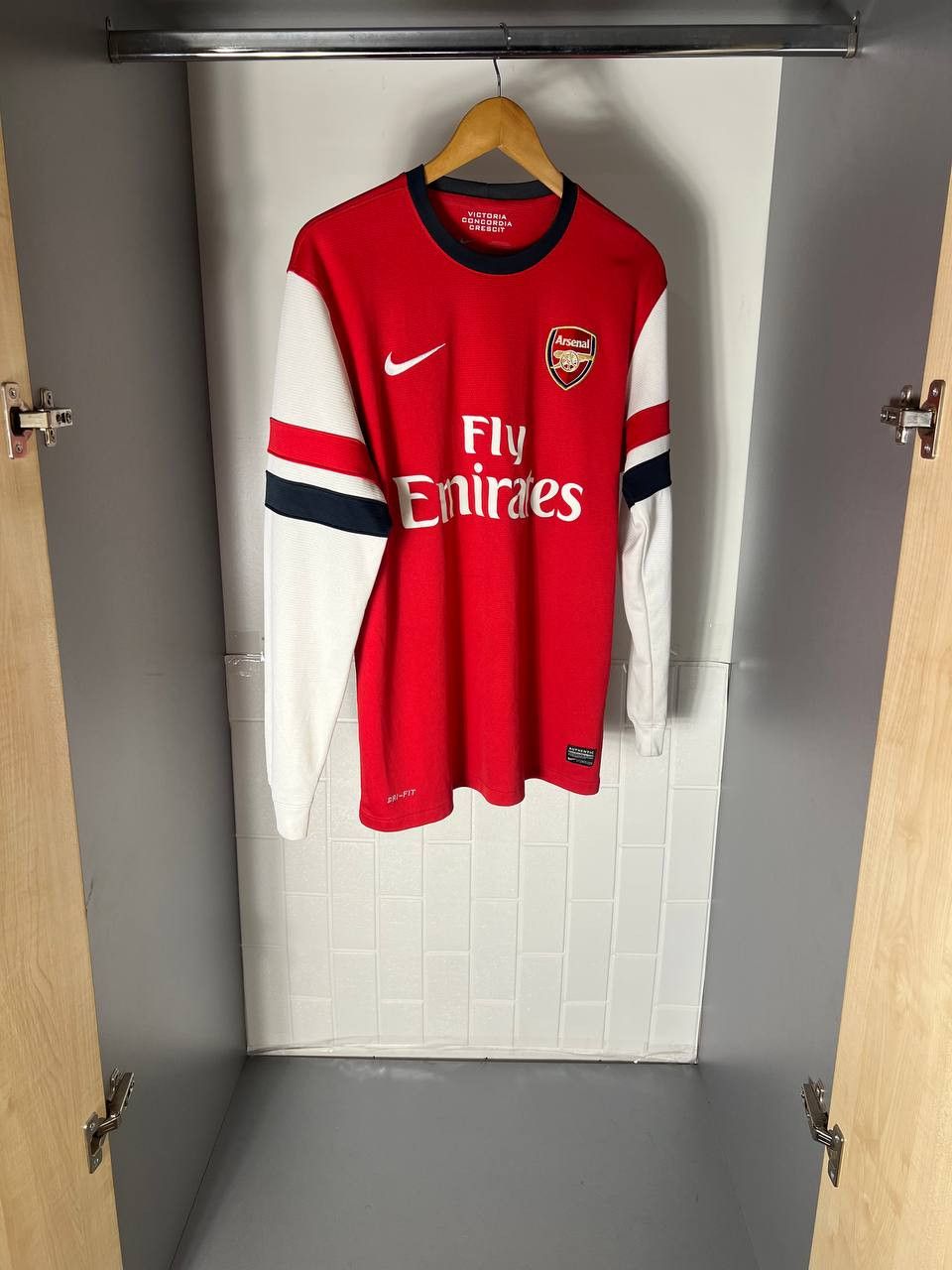 Nike VINTAGE NIKE FC ARSENAL LONDON ENGLAND SOCCER JERSEY RETRO Size US M / EU 48-50 / 2 - 2 Thumbnail