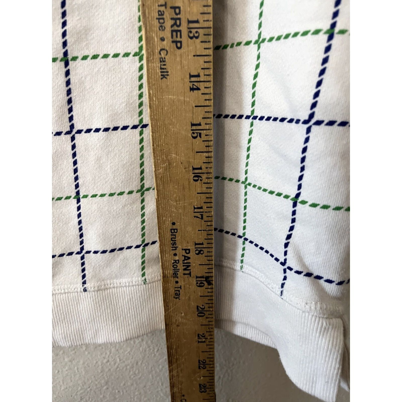 Tommy Hilfiger VINTAGE Tommy Hilfiger Sweatshirt Shirt Women S White Plaid Emblem 90s Hilfiger Size S / US 4 / IT 40 - 4 Thumbnail