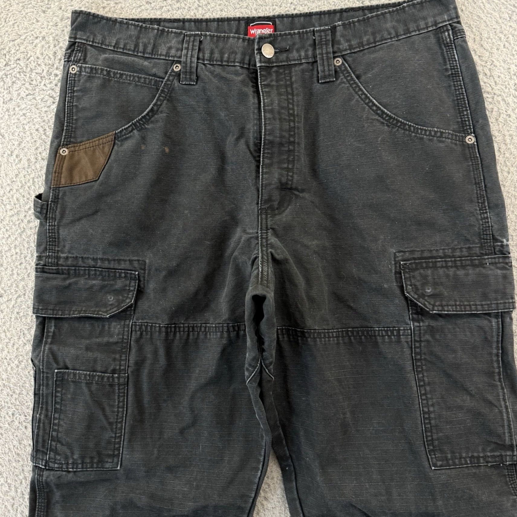 Wrangler VINTAGE Wrangler Pants Men 36 Black Ripstop Canvas Double Knee Cargo Carpenter Pants 36 Black 90s Mens Size US 36 / EU 52 - 3 Thumbnail
