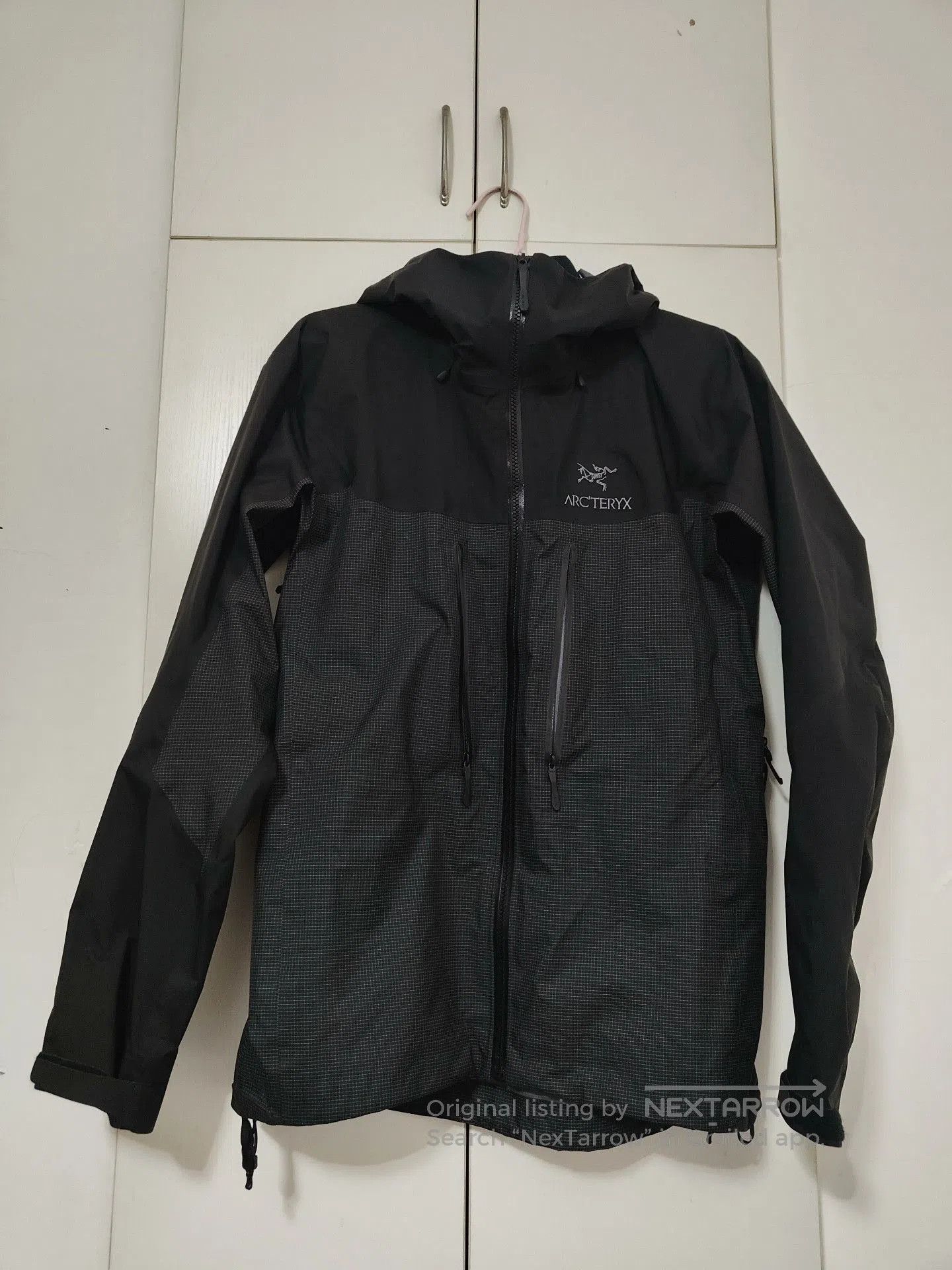 Arc'teryx Arc'teryx Gore Tex Hardshell Hooded Jacket. Size US M / EU 48-50 / 2 - 2 Thumbnail