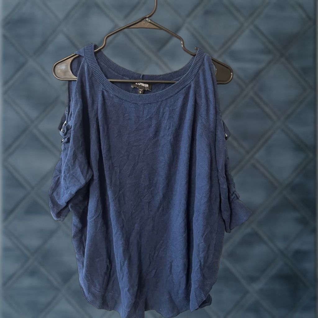 Express VINTAGE Express Knit Shirt Women Cold Shoulder Medium Blue Express Knit Sweater, Short Sleeve, 90s Event Theme, Womens, Medium Size M / US 6-8 / IT 42-44 - 1 Thumbnail