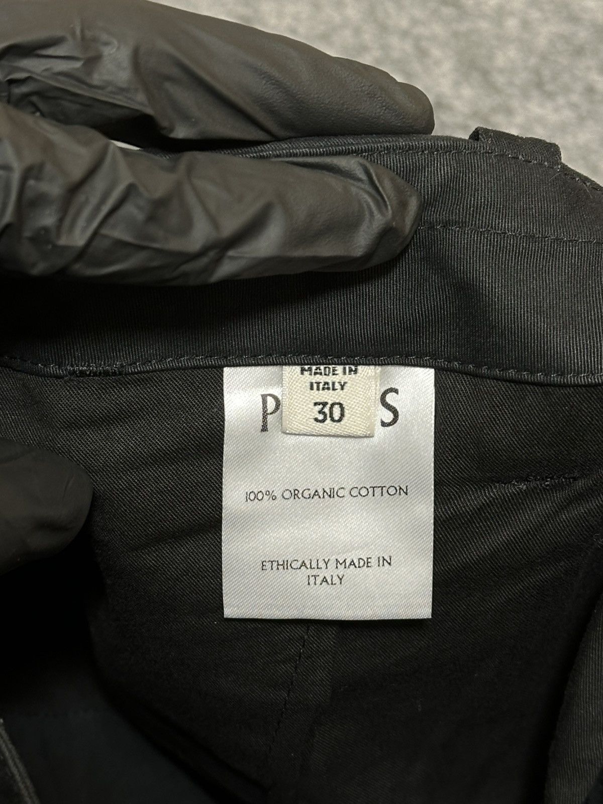Phipps Phipps cargo trousers featuring large side pockets . Size US 30 / EU 46 - 17 Thumbnail