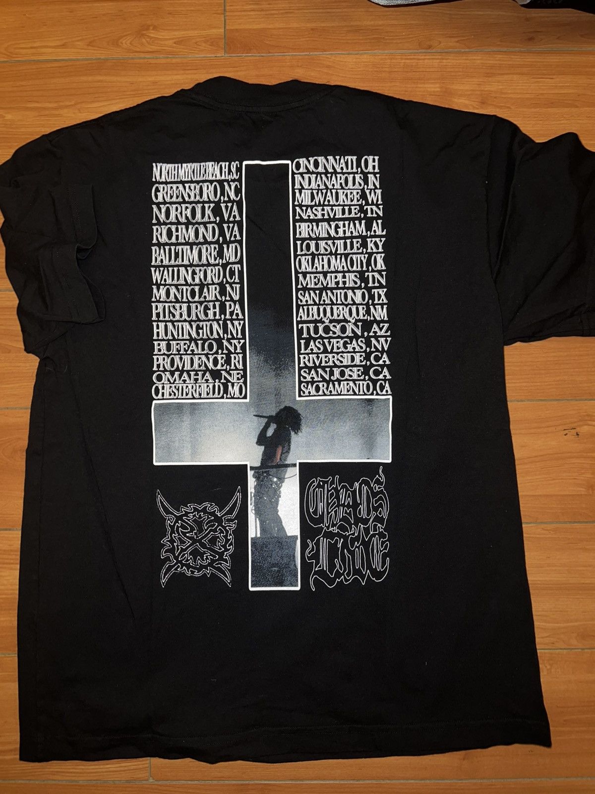 Ken Carson Ken Carson A GREAT CHAOS tour shirt Size US S / EU 44-46 / 1 - 3 Thumbnail