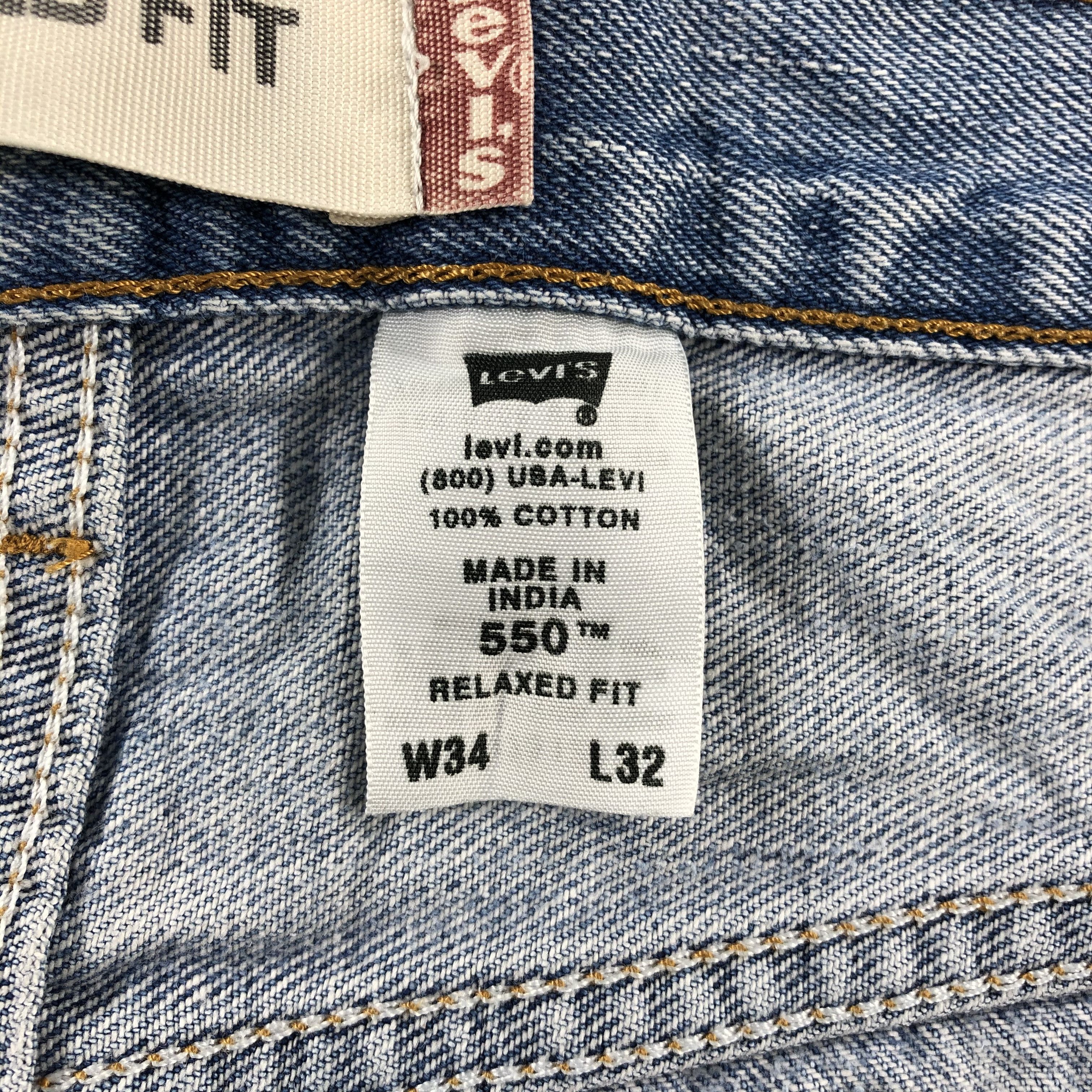 Levi's Vintage Blue Wash Levis 550 Jeans-J2377 Size US 33 - 11 Thumbnail