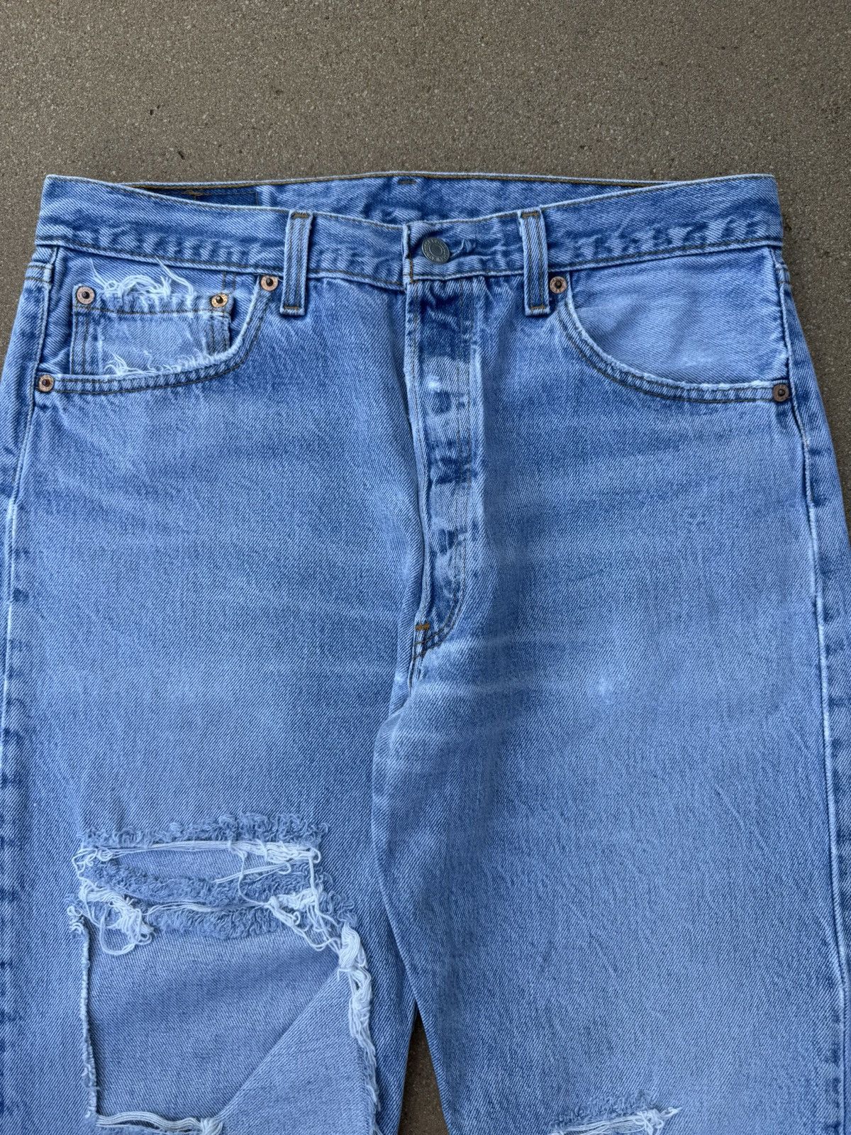 Levi's Vintage 90s Levi’s 501xx Buttonfly Straight Leg Jeans 32x30 Size US 32 / EU 48 - 5 Thumbnail