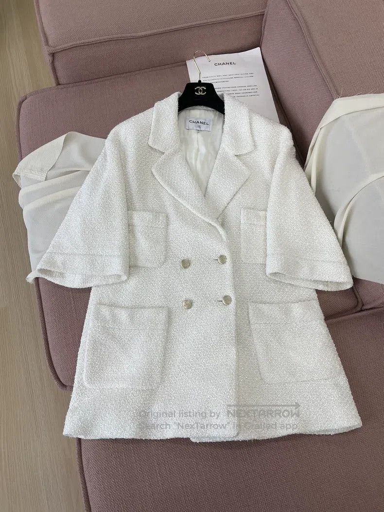 Chanel Chanel White four-pocket coat Size XS / US 0-2 / IT 36-38 - 1 Thumbnail