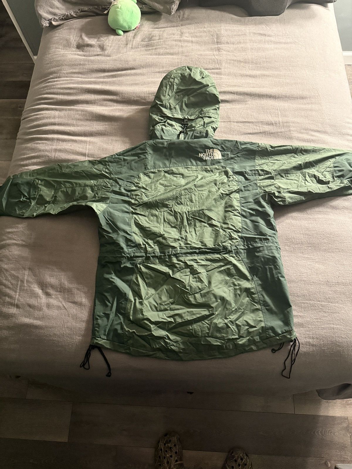 The North Face North-face Rain jacket Size US M / EU 48-50 / 2 - 2 Thumbnail