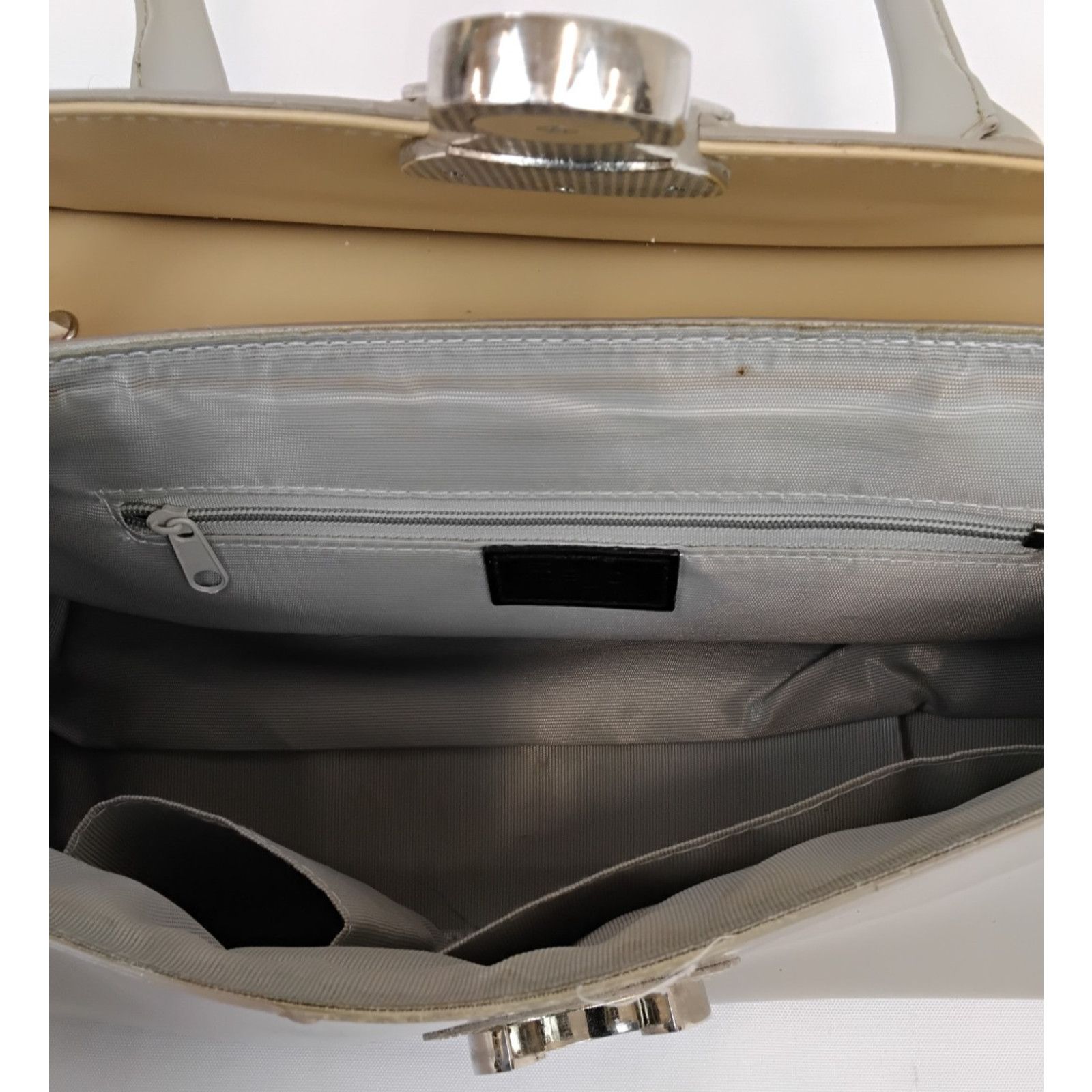 Other Beijo Handbag Taupe Silver PVC Purse & Wallet W/ Dust Bags Size ONE SIZE - 13 Thumbnail