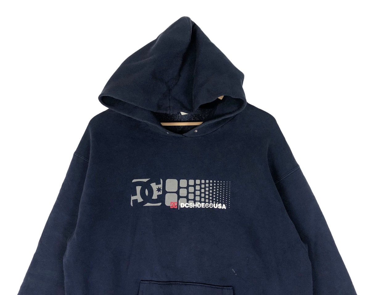 Other Vintage DCSHOECOUSA Skateboard Hoodie Size US M / EU 48-50 / 2 - 3 Thumbnail
