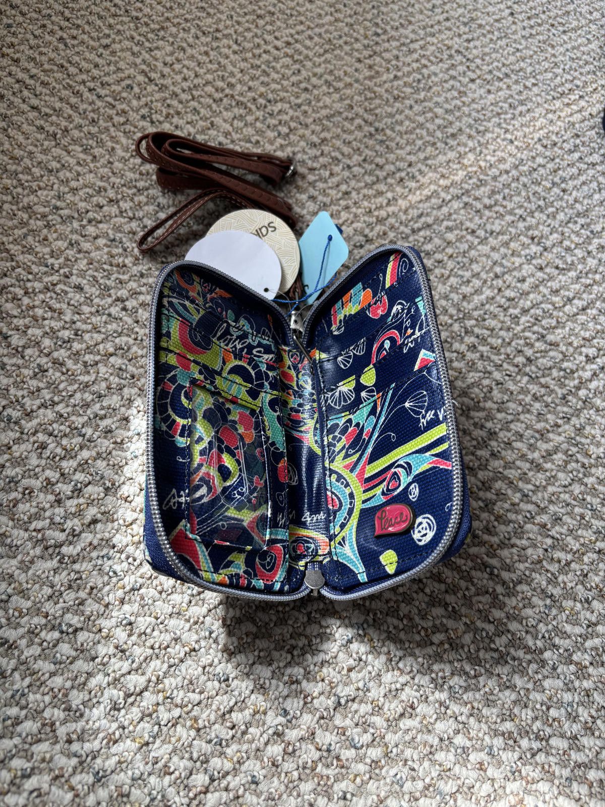 Designer Sakroots NWT Phone Crossbody Bag with Long Strap Size ONE SIZE - 2 Thumbnail
