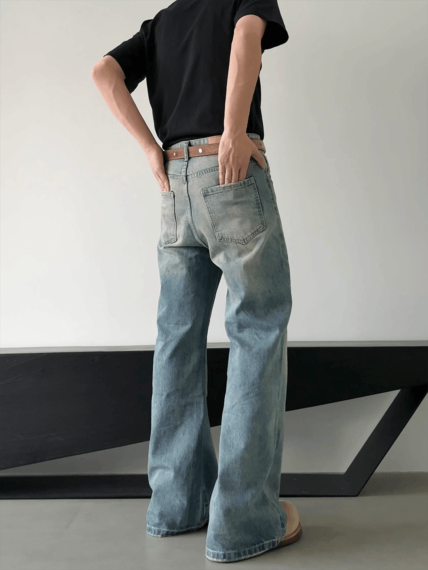 Japanese Brand Light Blue Wide Leg Flare Jeans Size US 32 / EU 48 - 3 Thumbnail