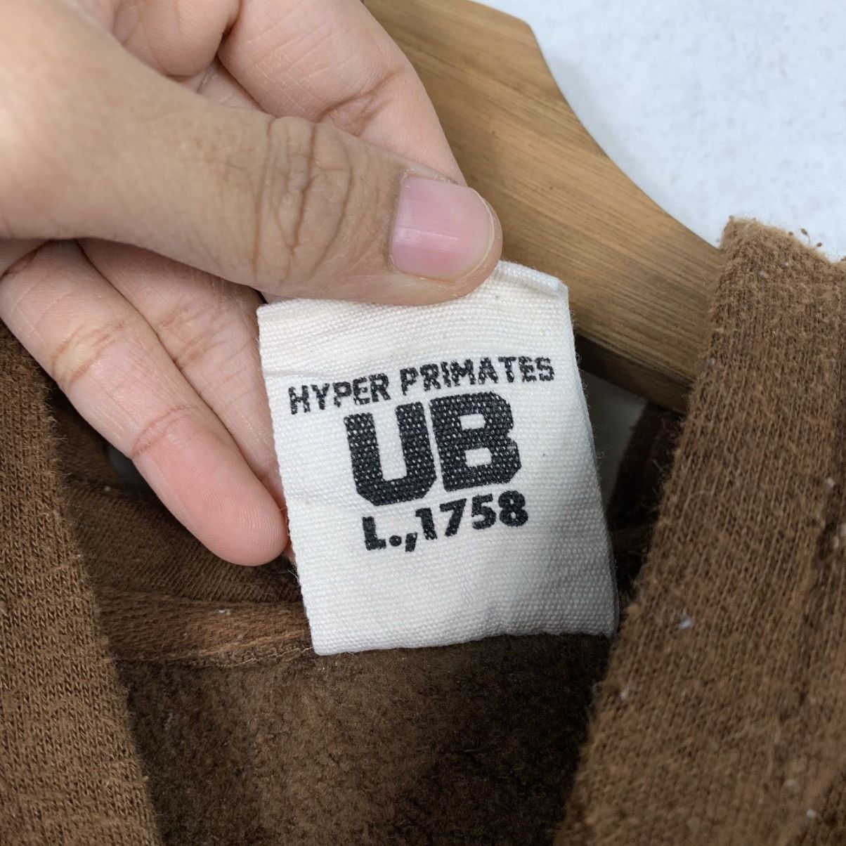 Japanese Brand Japanese Brand UITTG Baby Big Logo Hoodie Size US L / EU 52-54 / 3 - 15 Thumbnail