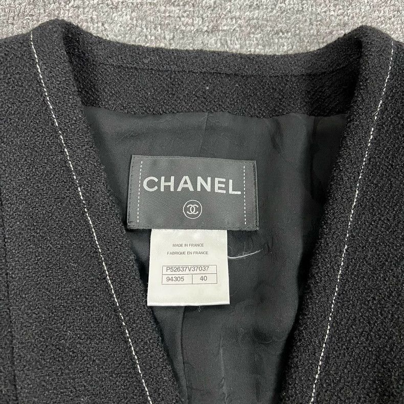 Chanel Chanel Black Outerwear with Four Pockets -2505 Size US L / EU 52-54 / 3 - 5 Thumbnail