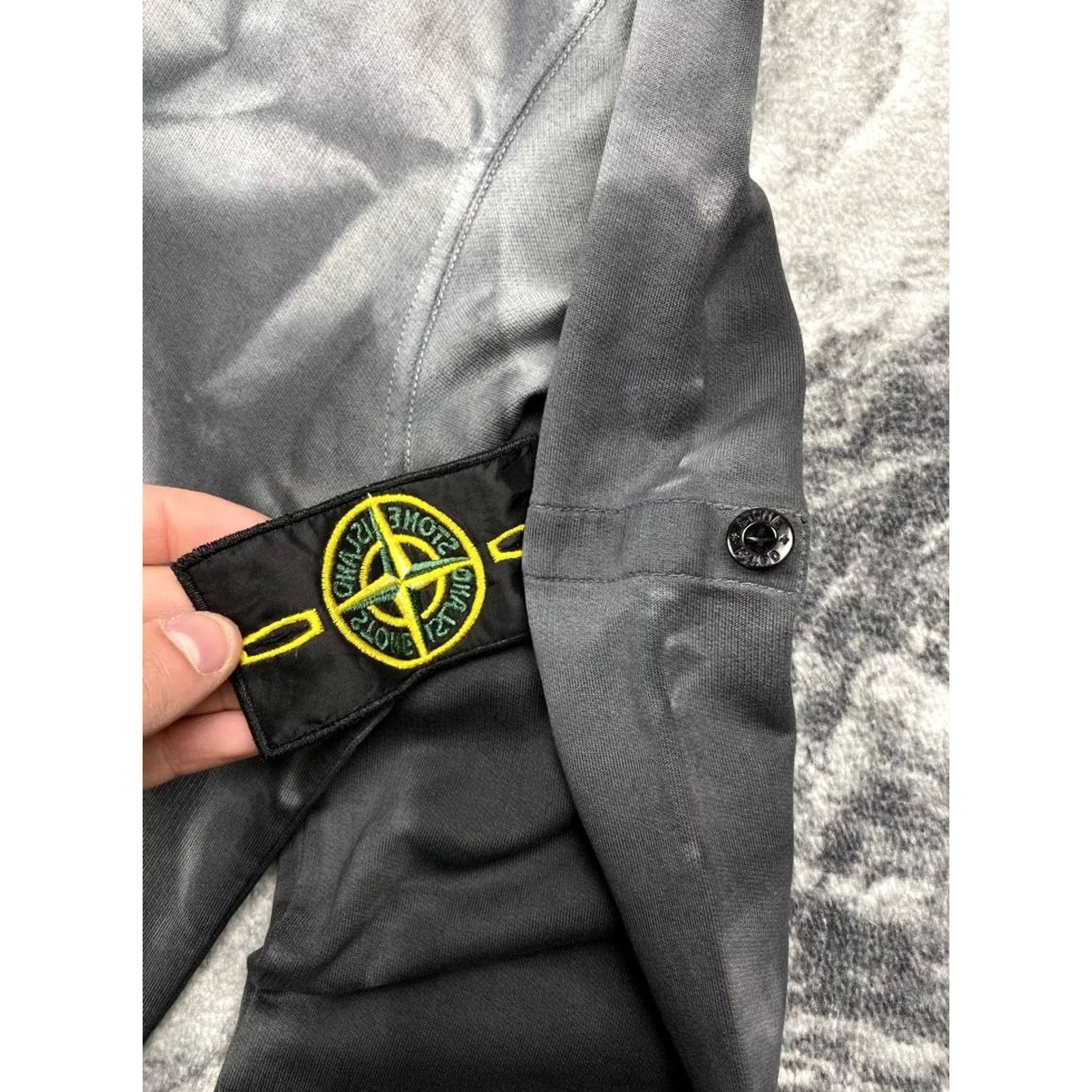 Stone Island Stone Island Sweatshirt Men Size L Gray Size US L / EU 52-54 / 3 - 6 Thumbnail