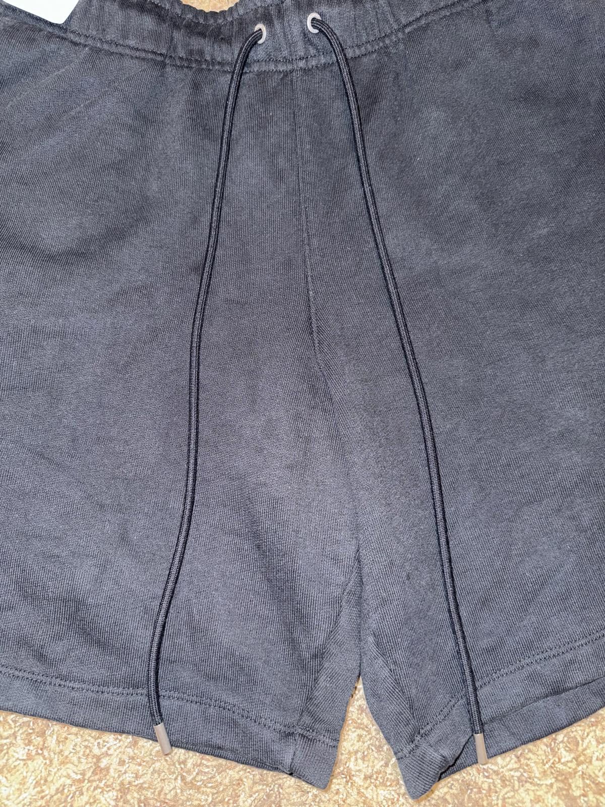 Nike Jordan Men’s Two 18 Black Shorts Size US 34 / EU 50 - 2 Thumbnail