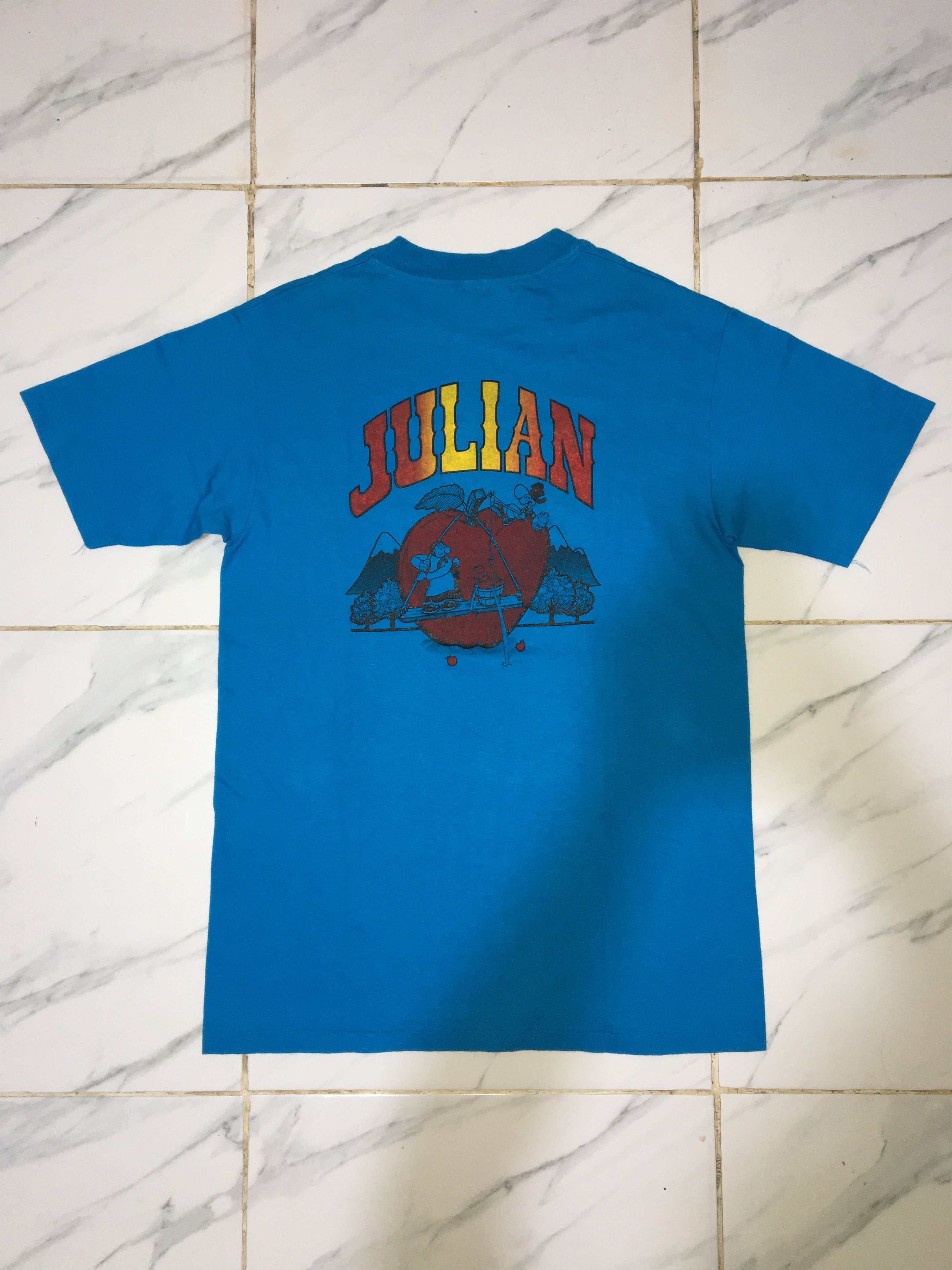 Vintage Vintage 90s Julian Tshirt Cartoon Characters Size US M / EU 48-50 / 2 - 1 Thumbnail