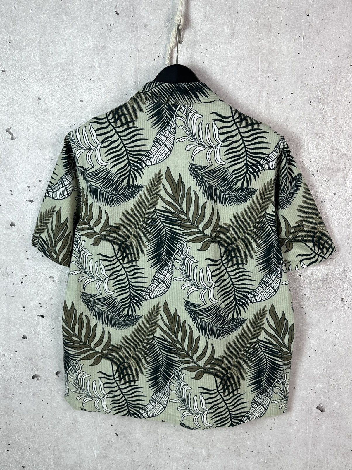 Folk Folk Tropical Leaves Green Cotton Short Sleeve Men’s Shirt Size US L / EU 52-54 / 3 - 7 Thumbnail