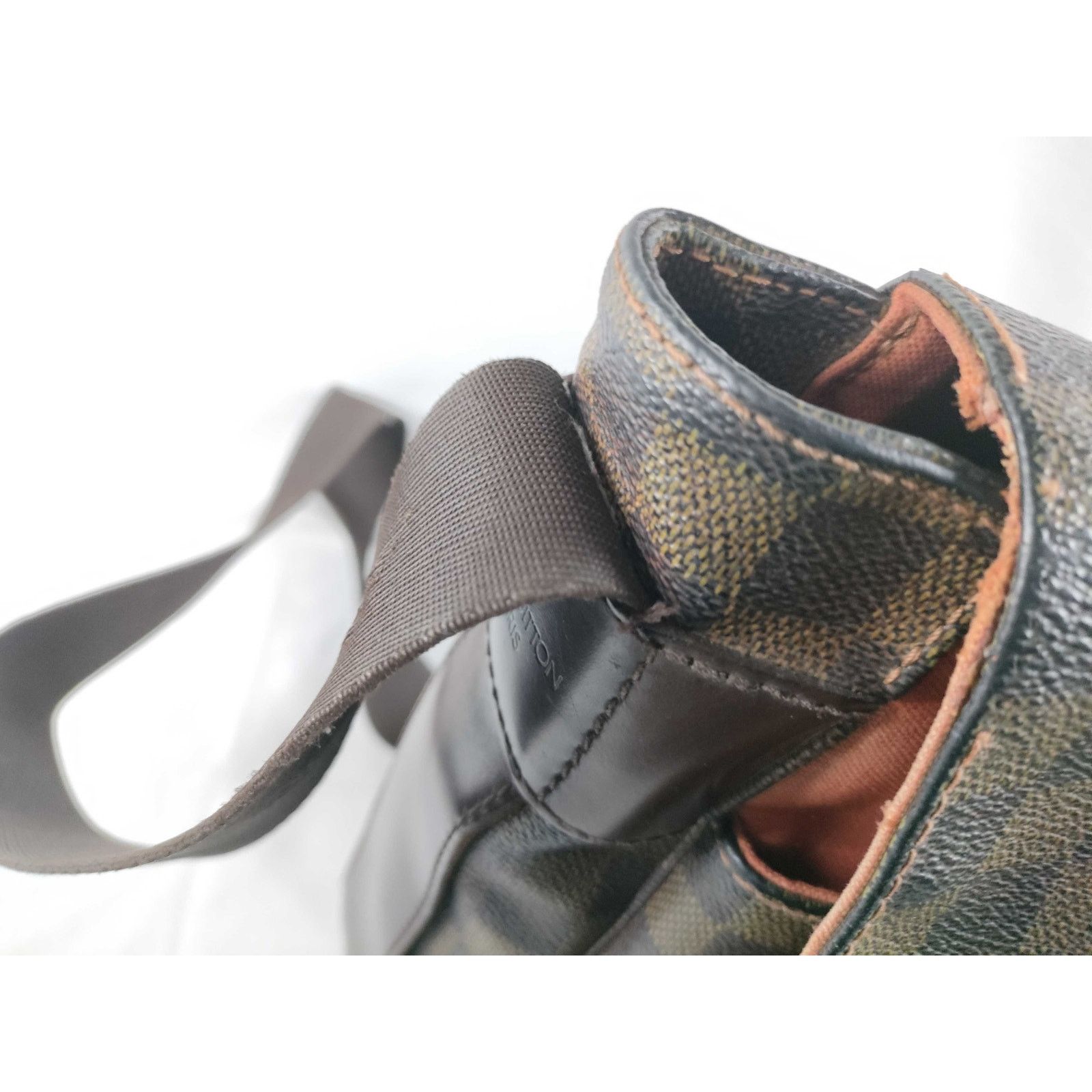 Louis Vuitton LOUIS VUITTON Damier Ebene Bastille Shoulder Bag M45257 Size ONE SIZE - 16 Thumbnail